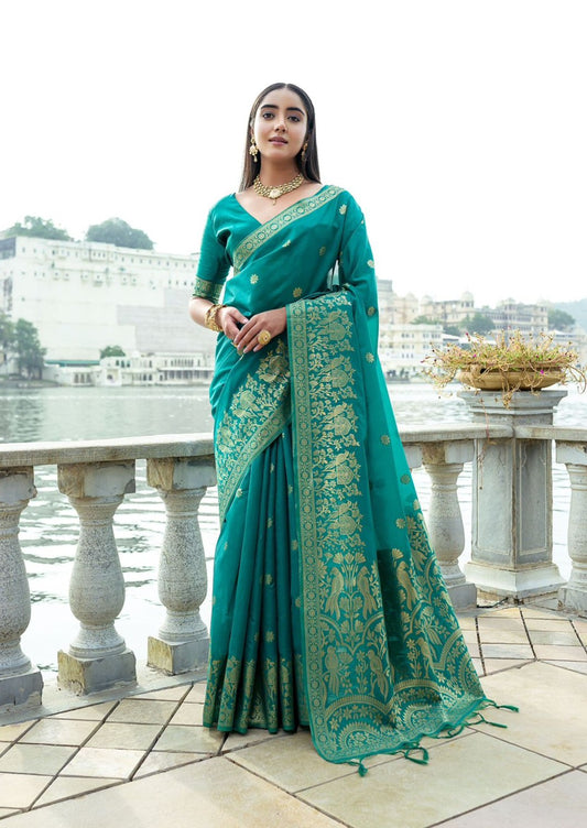 Premium Soft Silk Saree With Zari Weaving Border