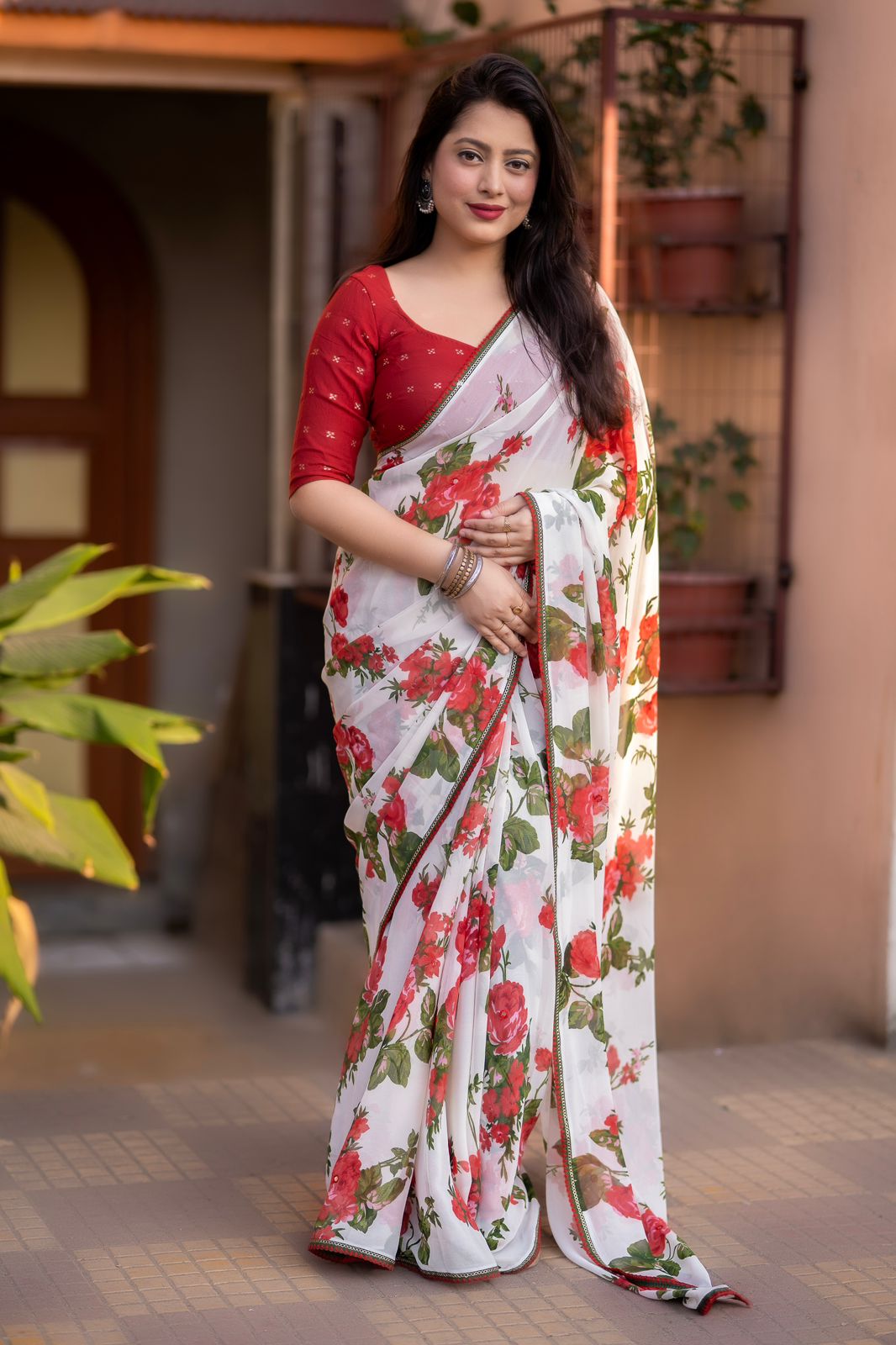 Soft Georgette Saree With Floral Printed Deaign