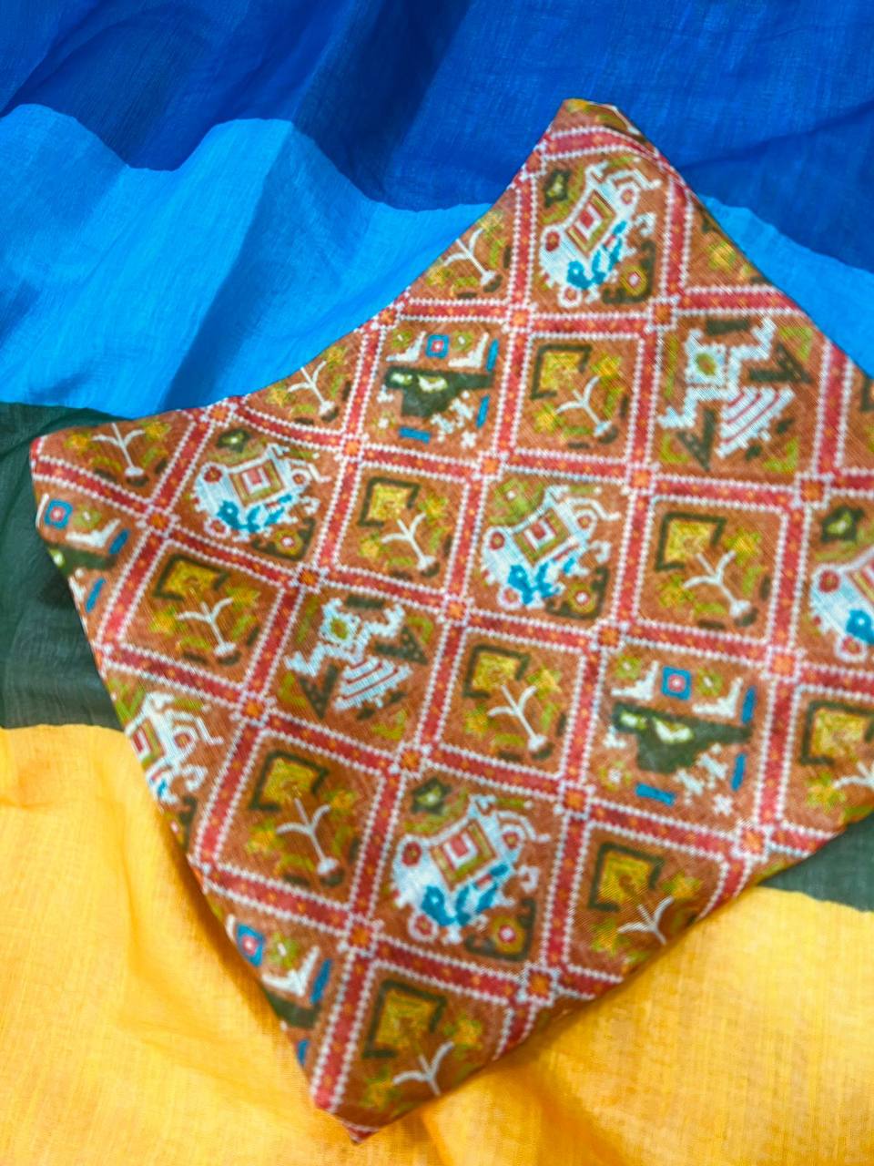 Madhuri MultiColor Plain Linen Digital Printed Saree