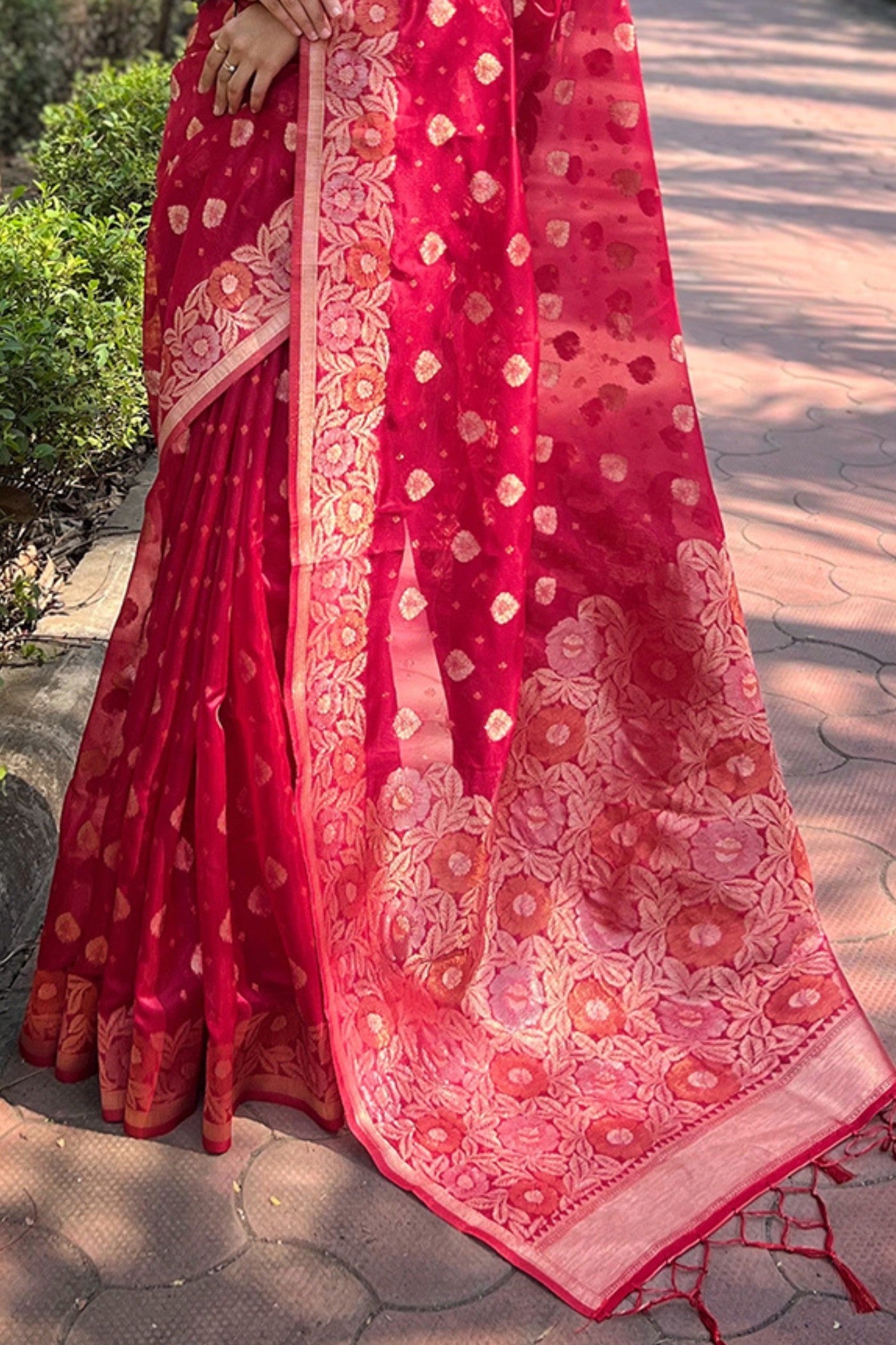 Rose Pearl Red Zari Woven Organza Saree