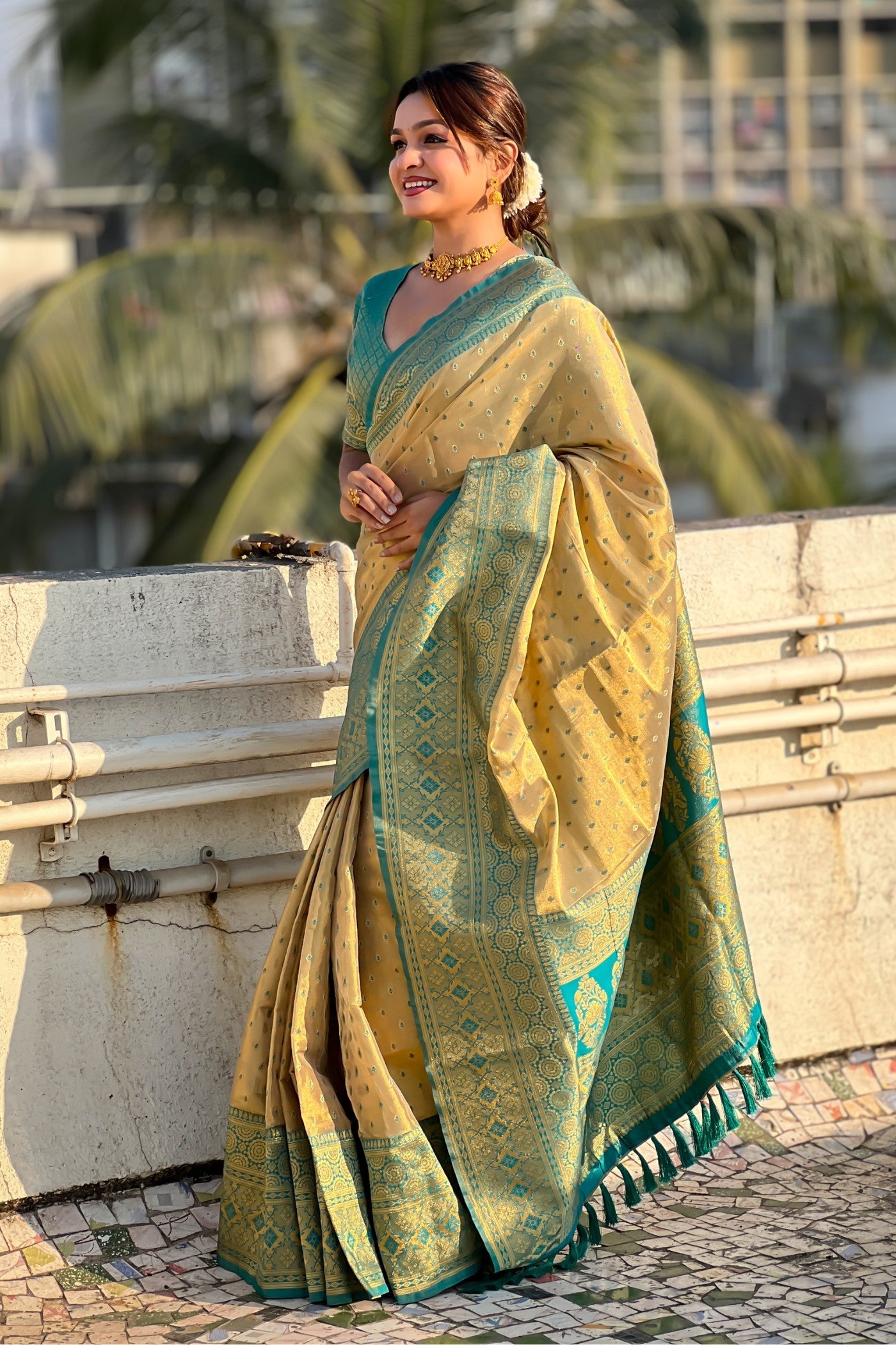 Rob Roy Yellow Woven Banarasi Saree