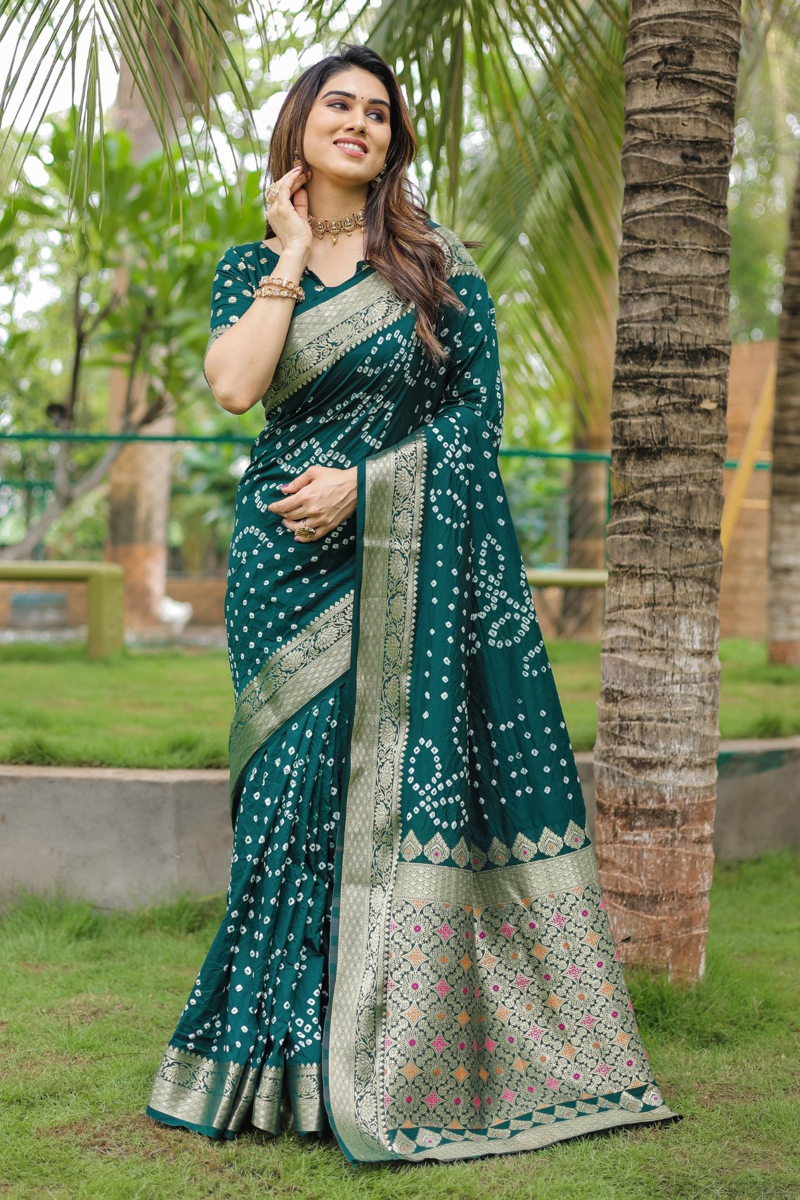 Firefly Green Woven Bandhani Dola Silk Saree