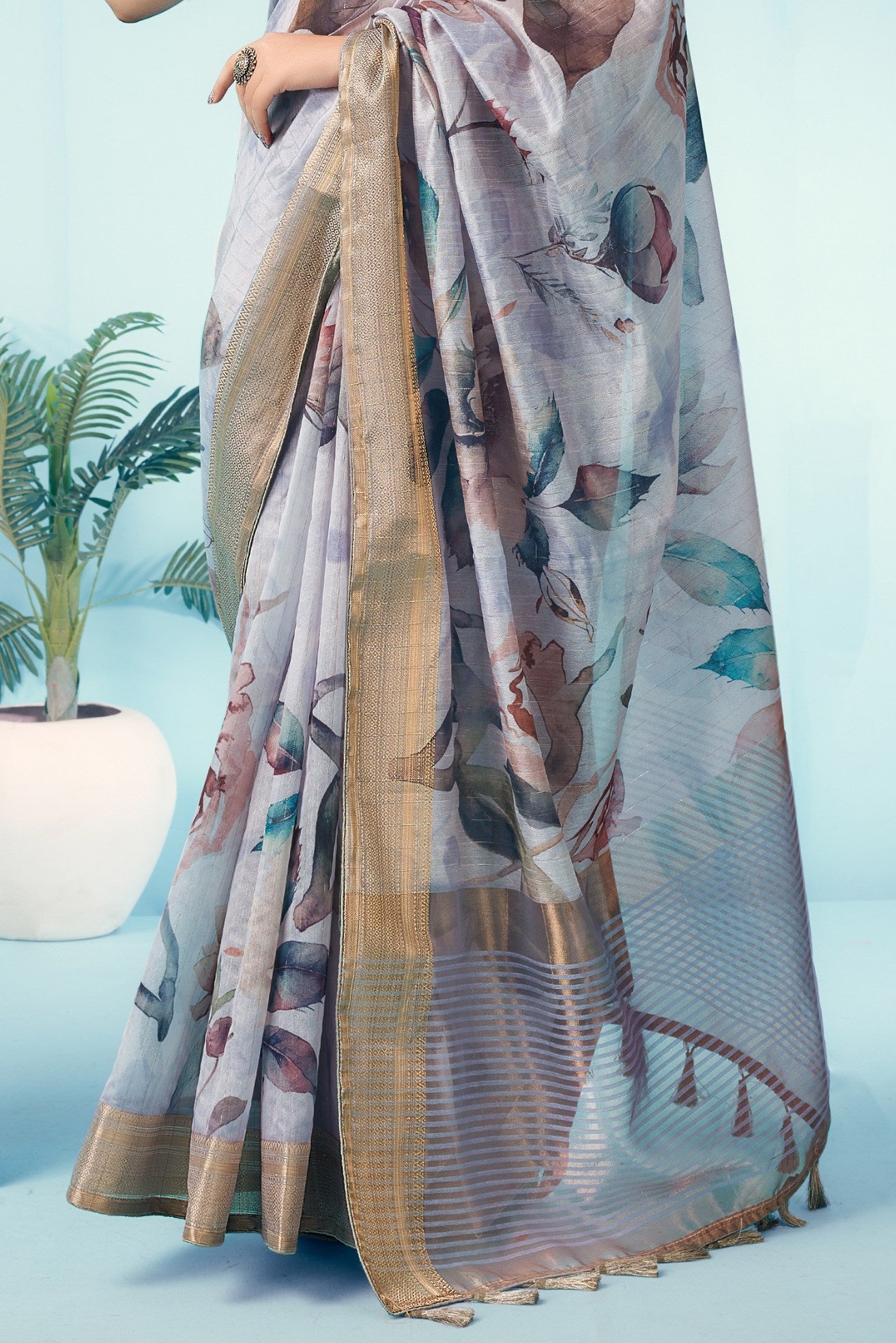 Gull Grey Floral Linen Saree