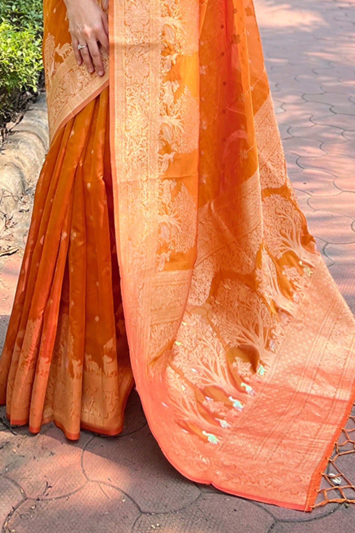 Daisy Yellow Woven Organza Saree