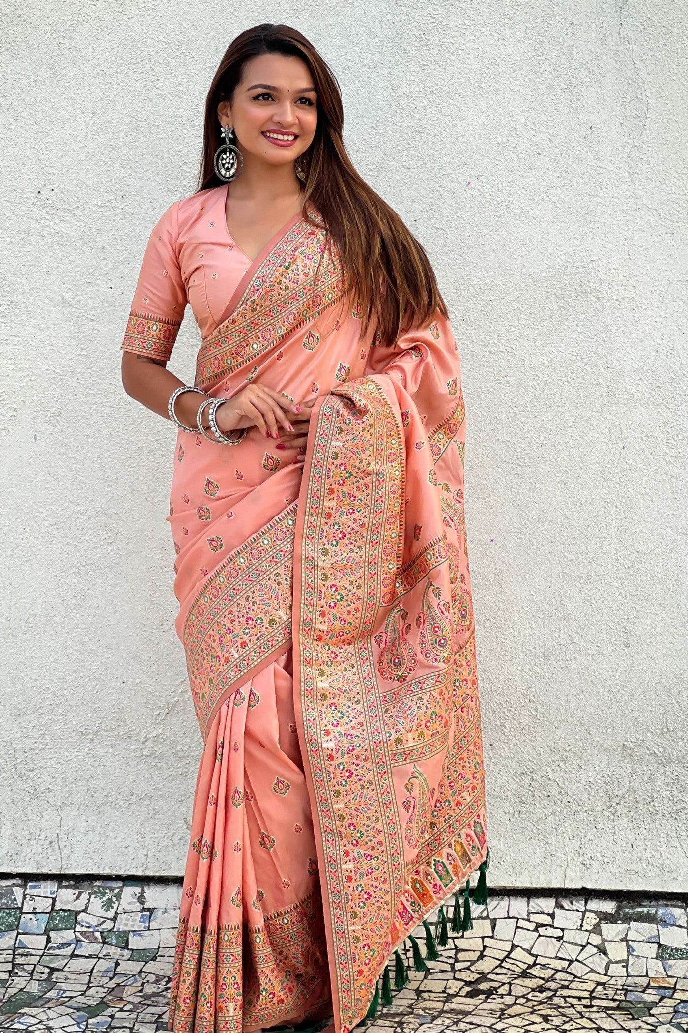 Salmon Run Peach Kashmiri Jamewar Saree