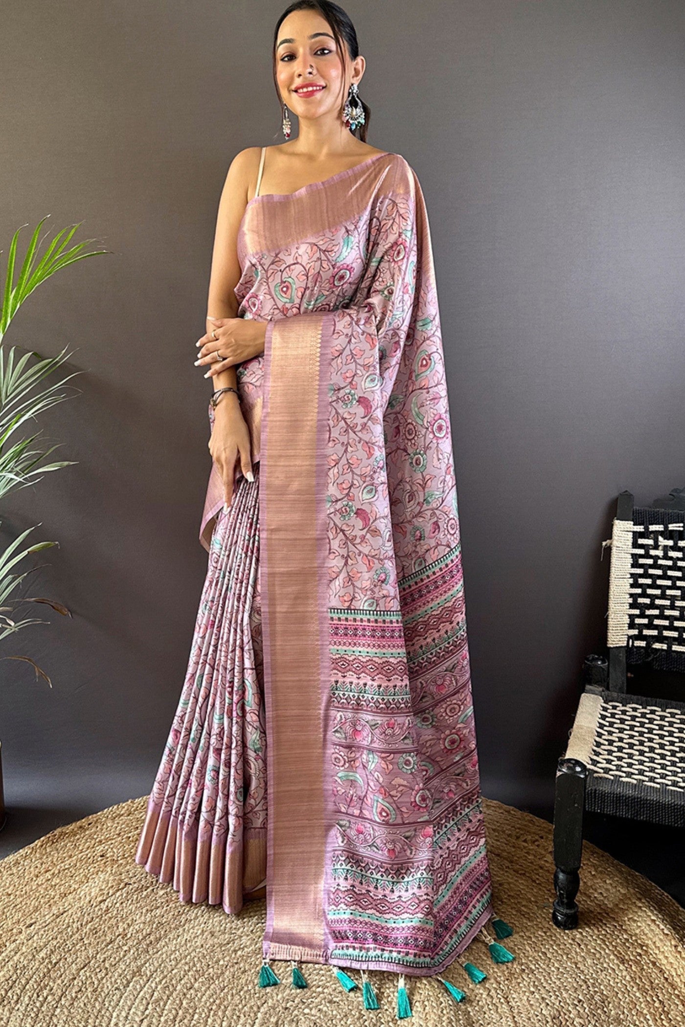 Blssom Pink Printed Tussar Silk Saree