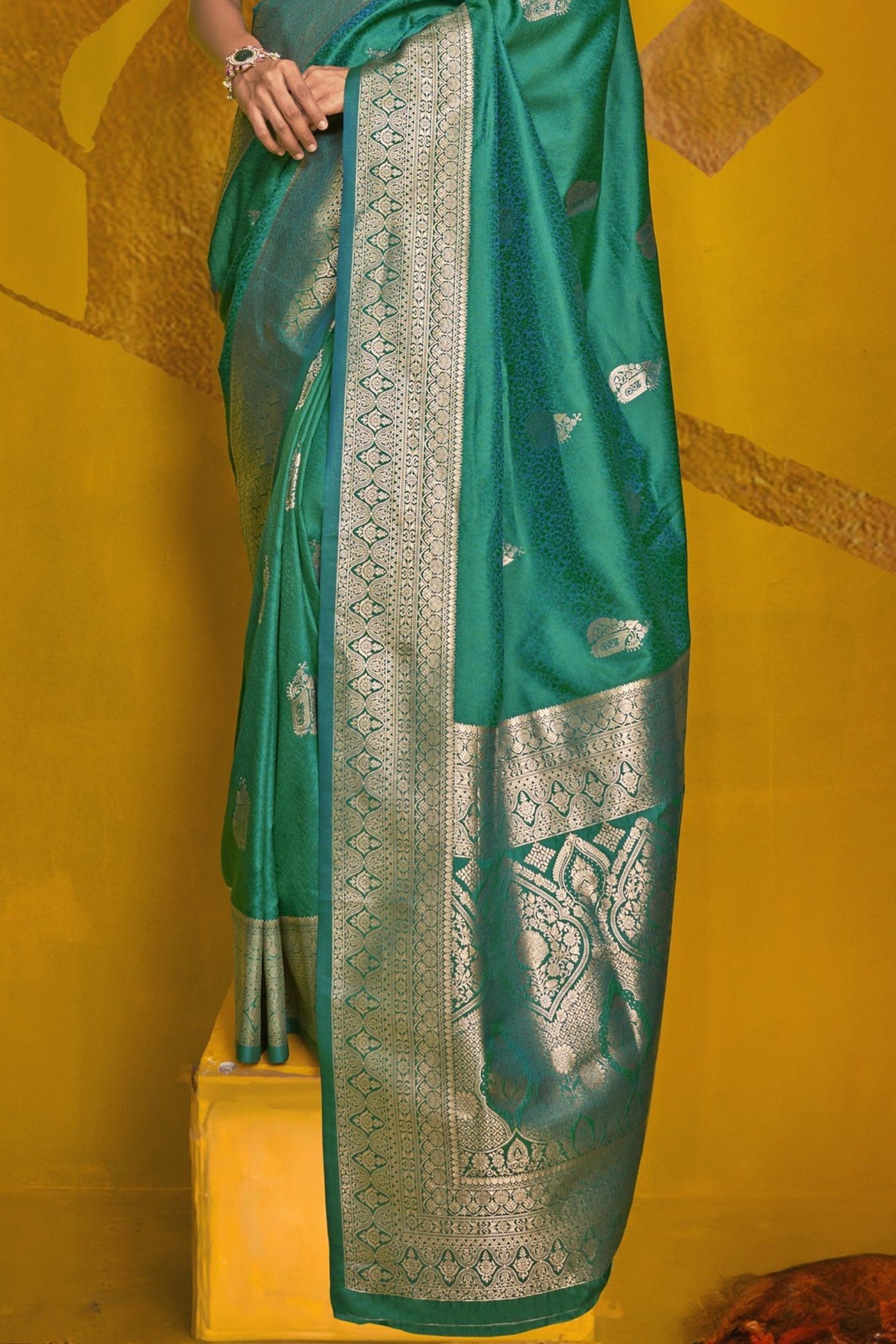 Spring Green Banarasi Handloom Silk Saree