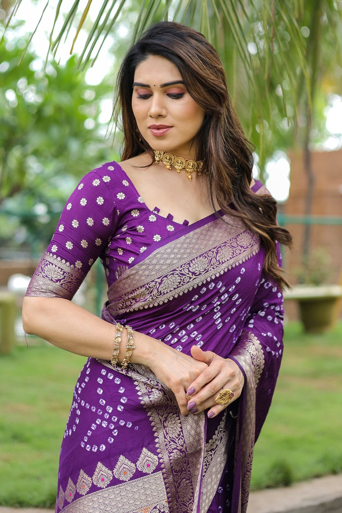 Eminence Purple Woven Bandhani Dola Silk Saree