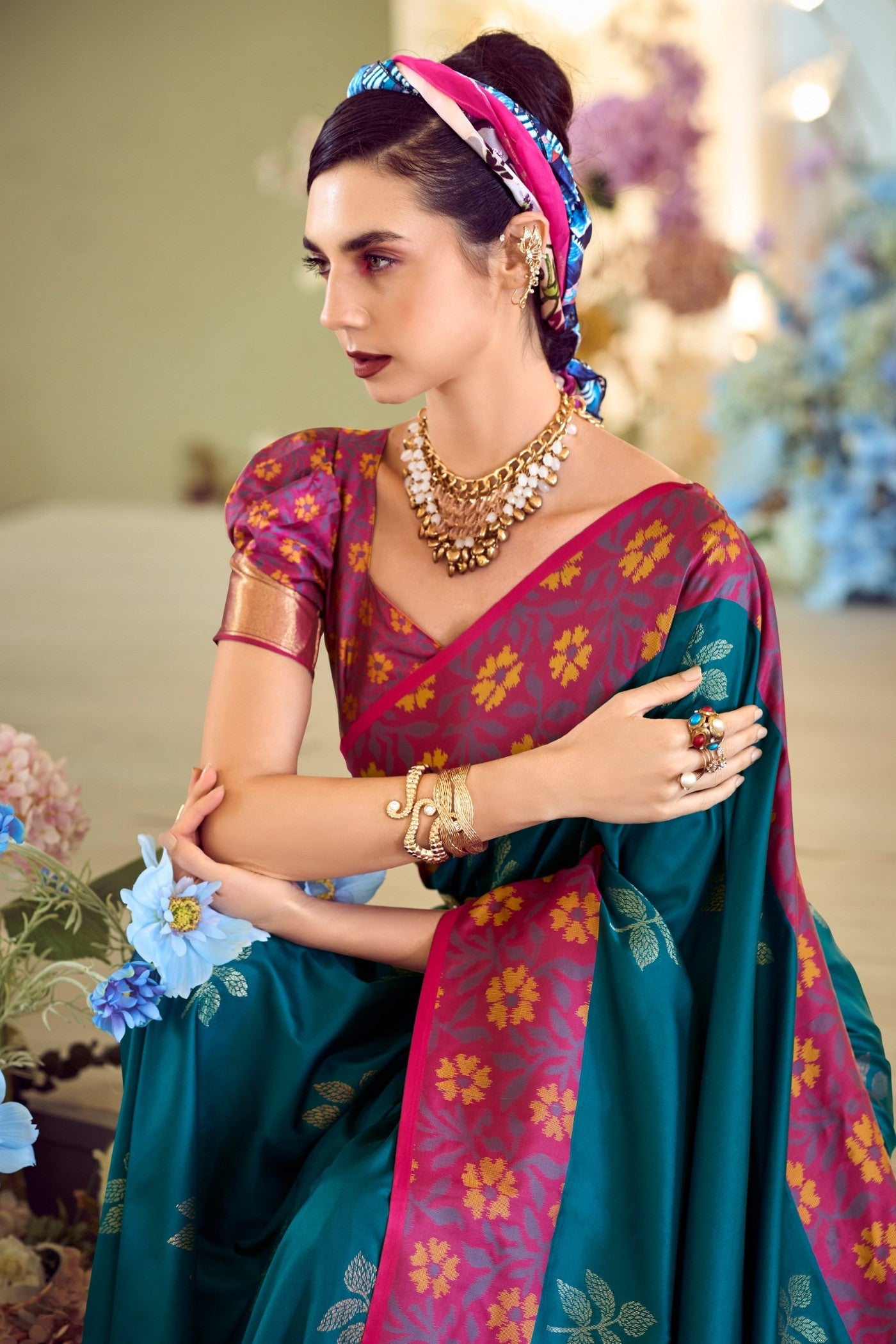 Blumine Woven Banarasi Soft Silk Saree