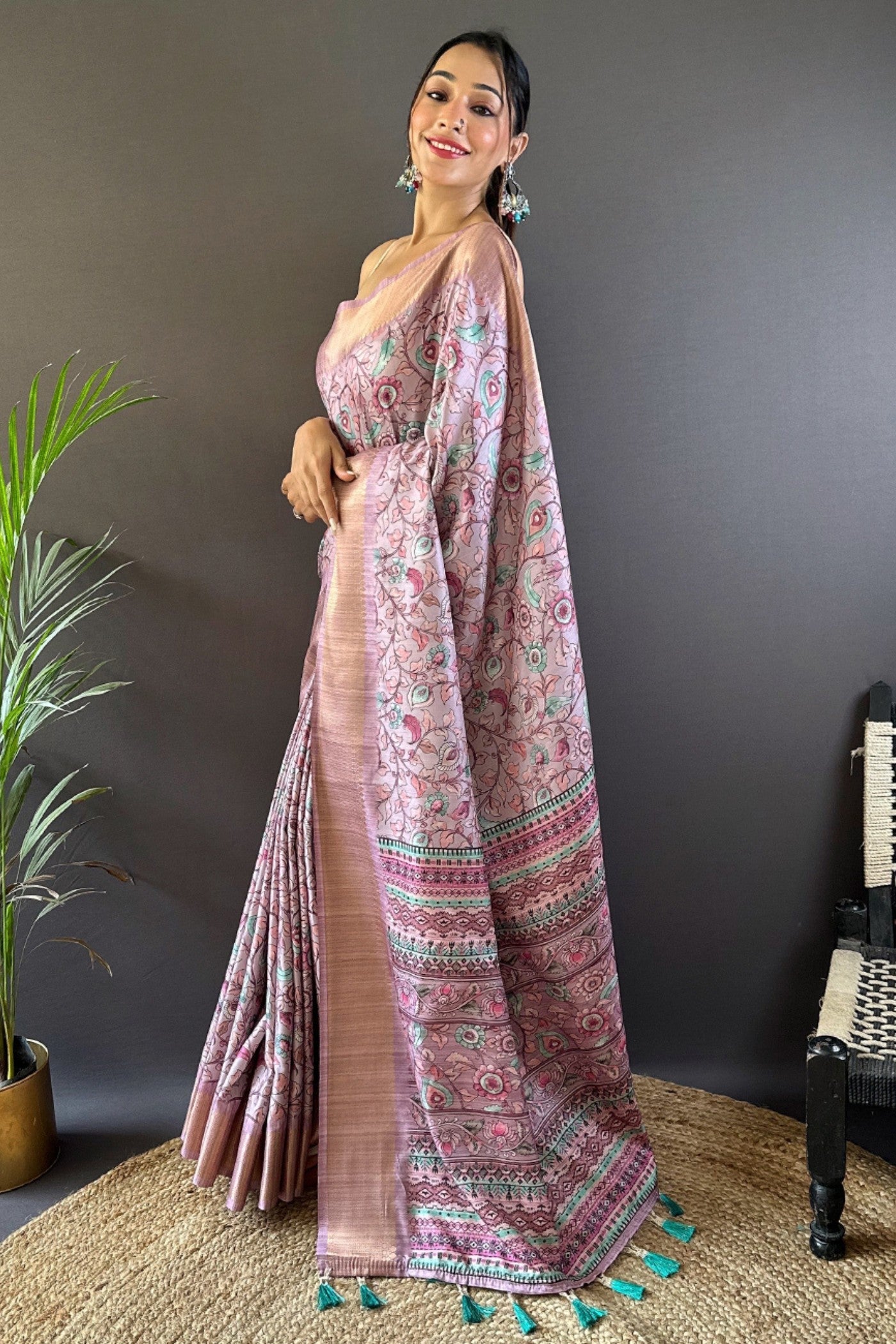 Blssom Pink Printed Tussar Silk Saree