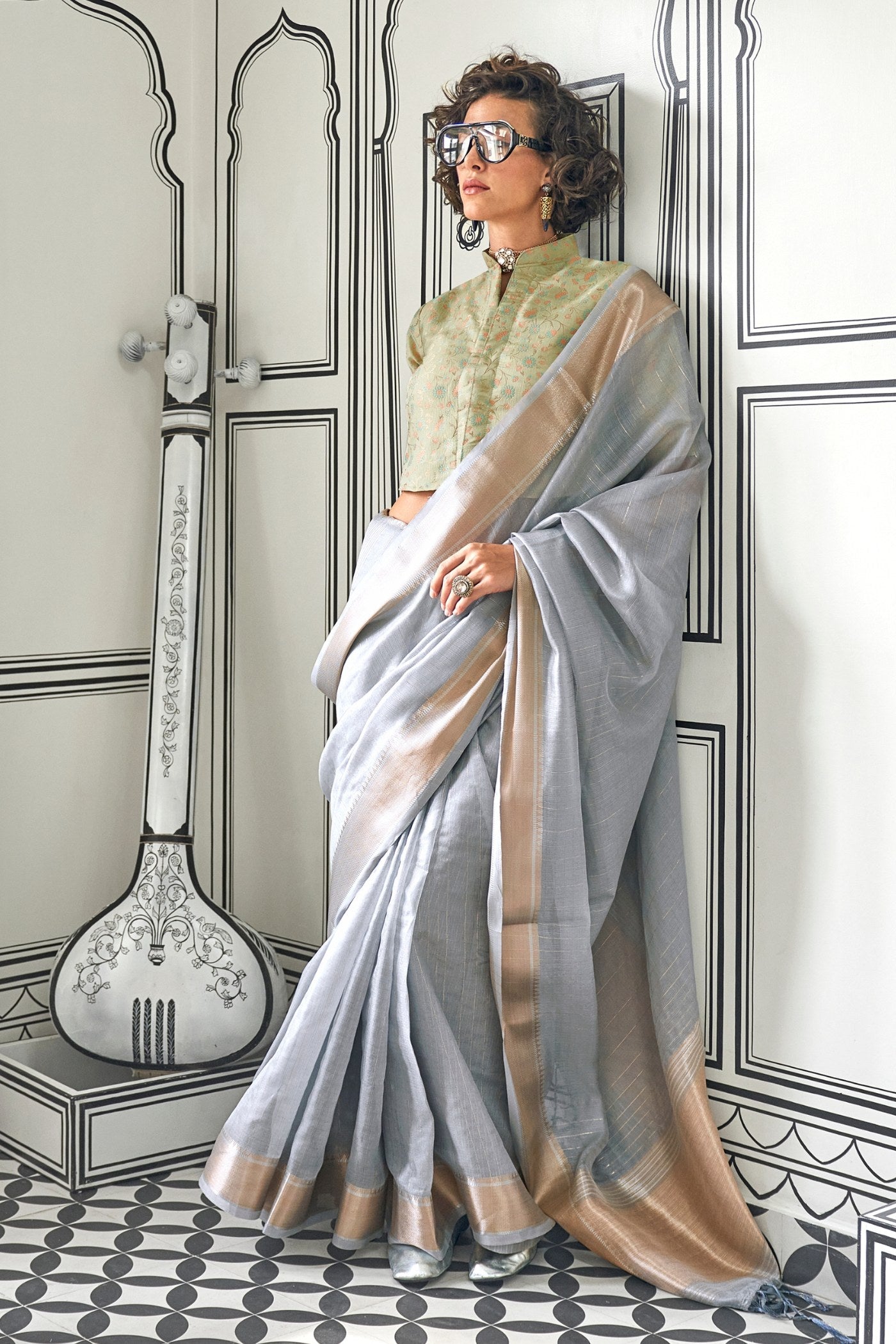 Manatee Grey Chiffon Handloom Saree