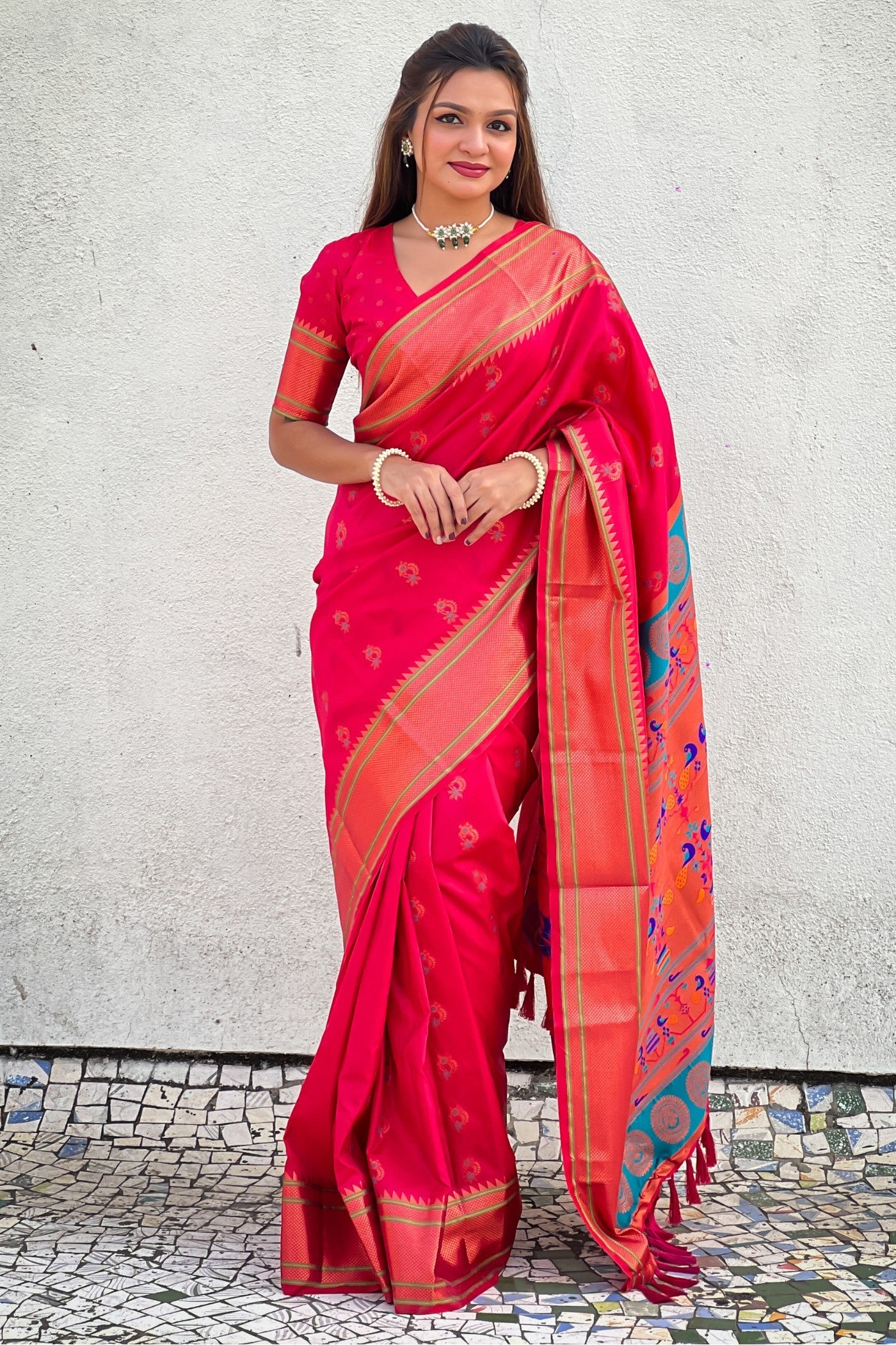 Wild Strawberry Pink Zari Woven Nath Paithani Saree