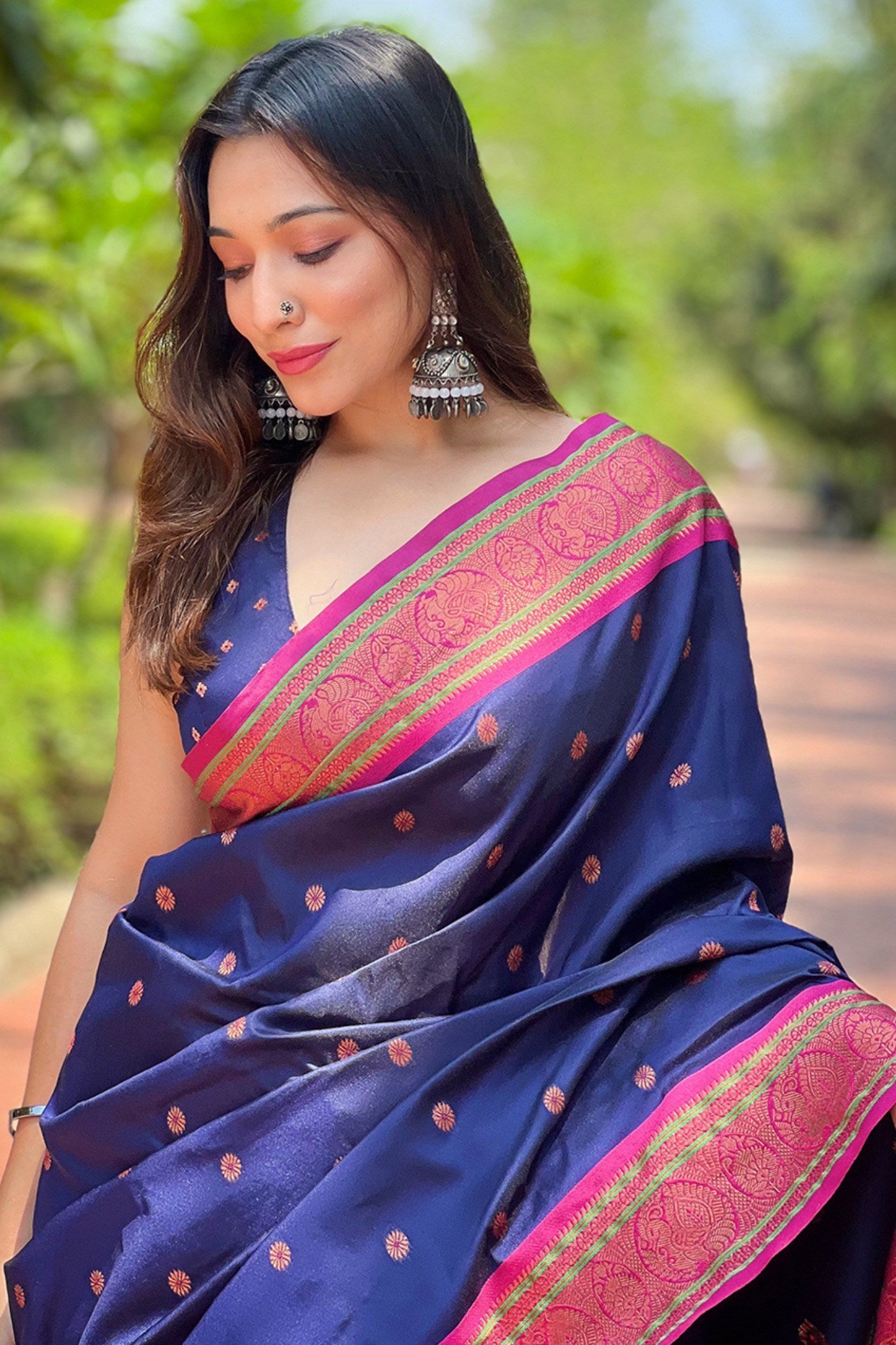 Navy Blue Zari Woven Paithani Saree