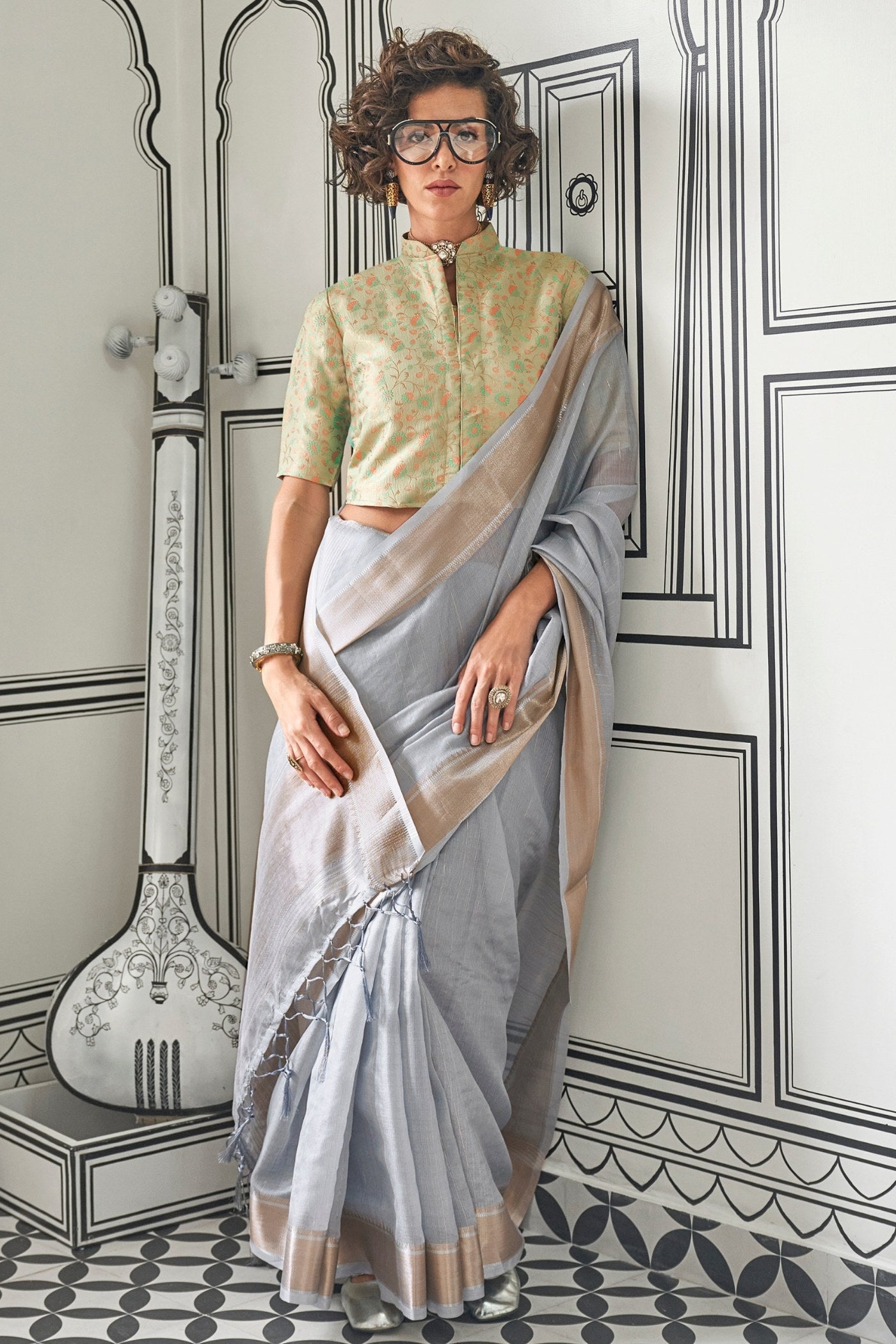 Manatee Grey Chiffon Handloom Saree