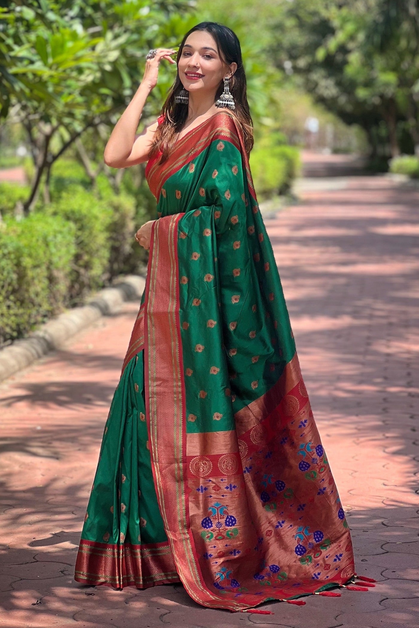 Rain Forest Green Woven Paithani Saree