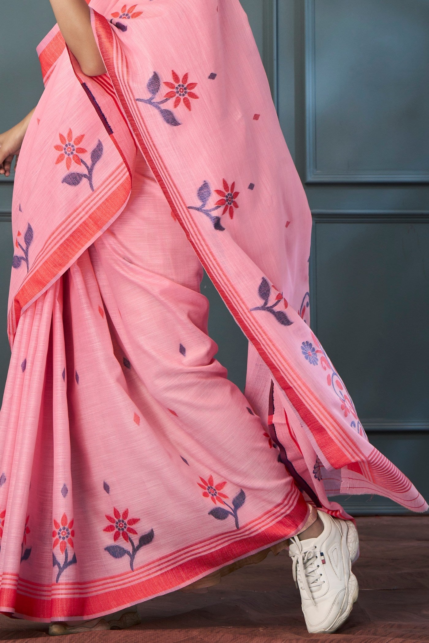 Wewak Pink Handloom Linen Saree