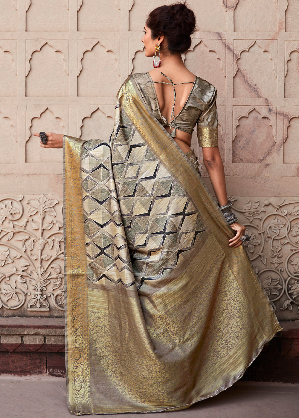 Quick Silver Grey Handloom Banarasi Silk Saree