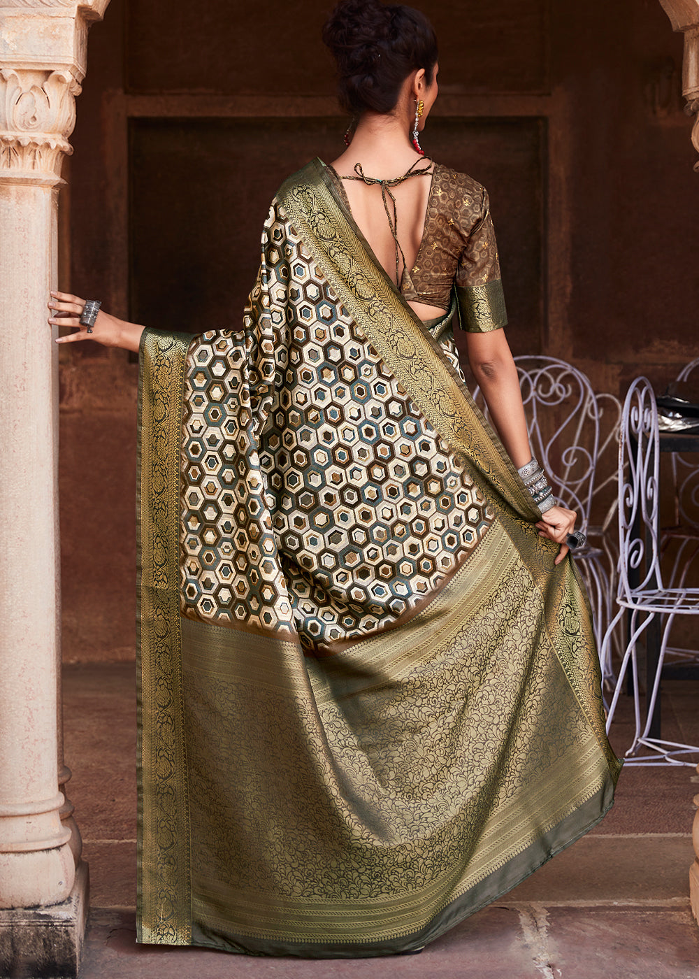 Barley Corn Green Handloom Banarasi Silk Saree