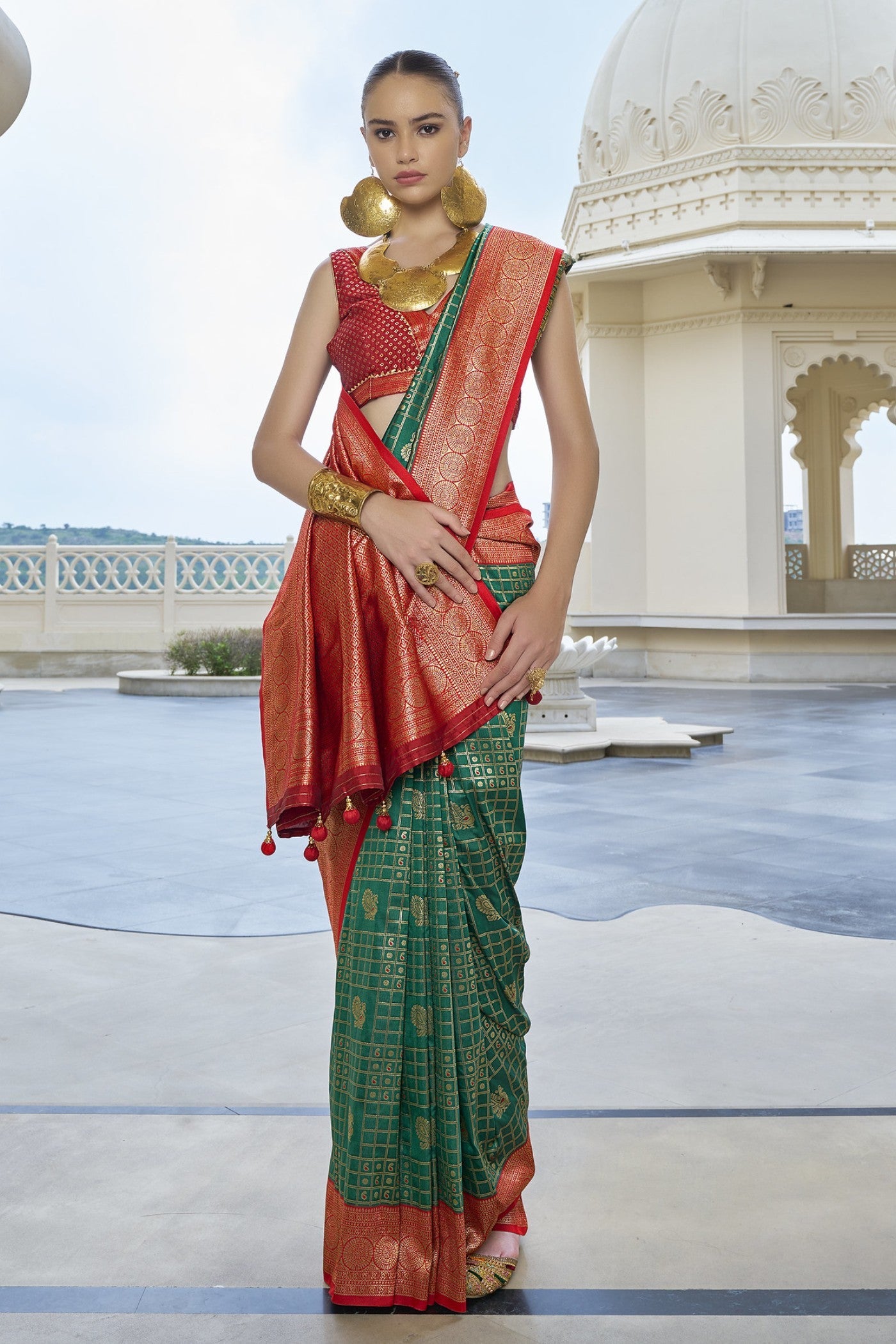 Tom Thumb Green Woven Kanjivaram Saree