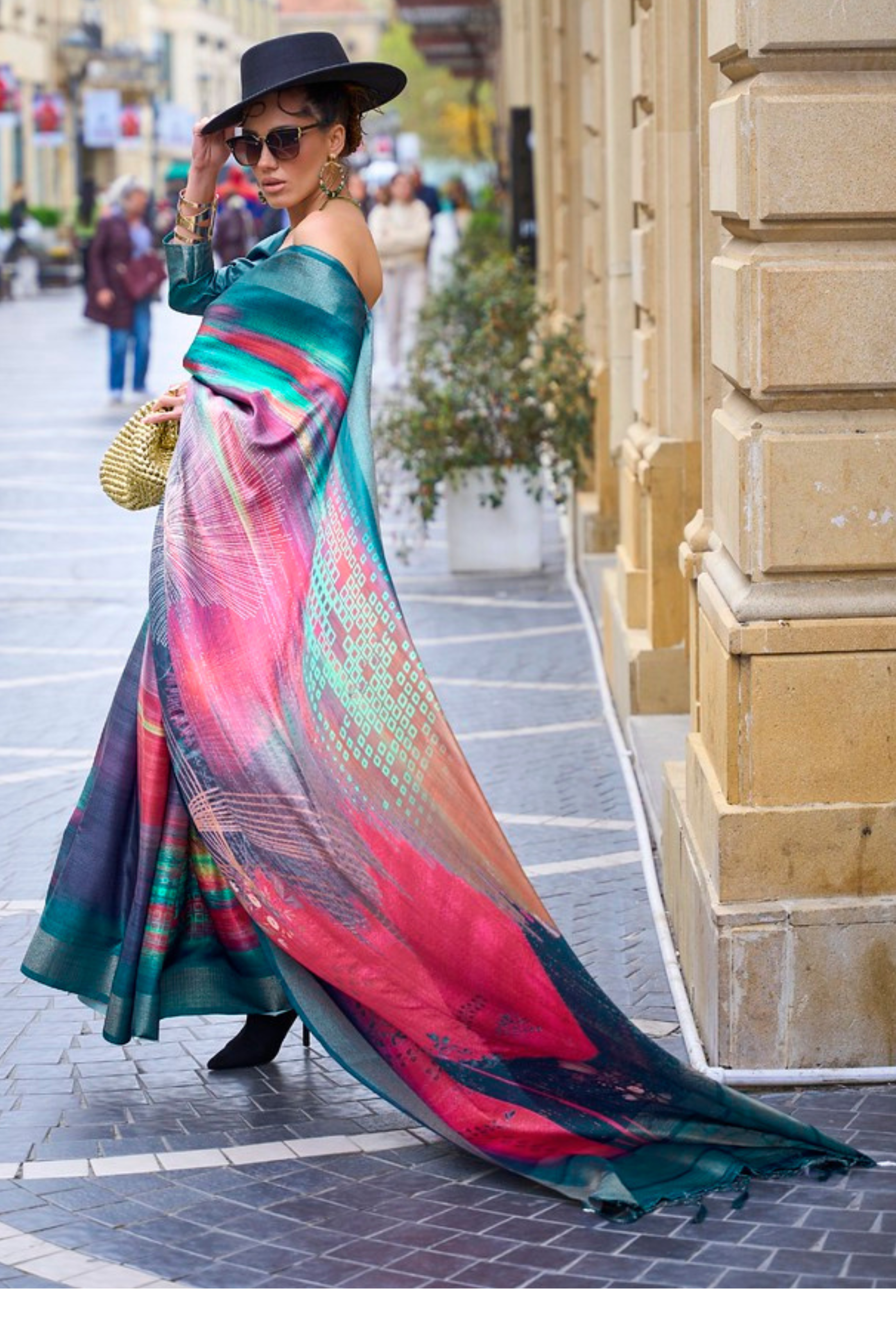 Orient Blue and Pink Handloom Gaji Silk Saree