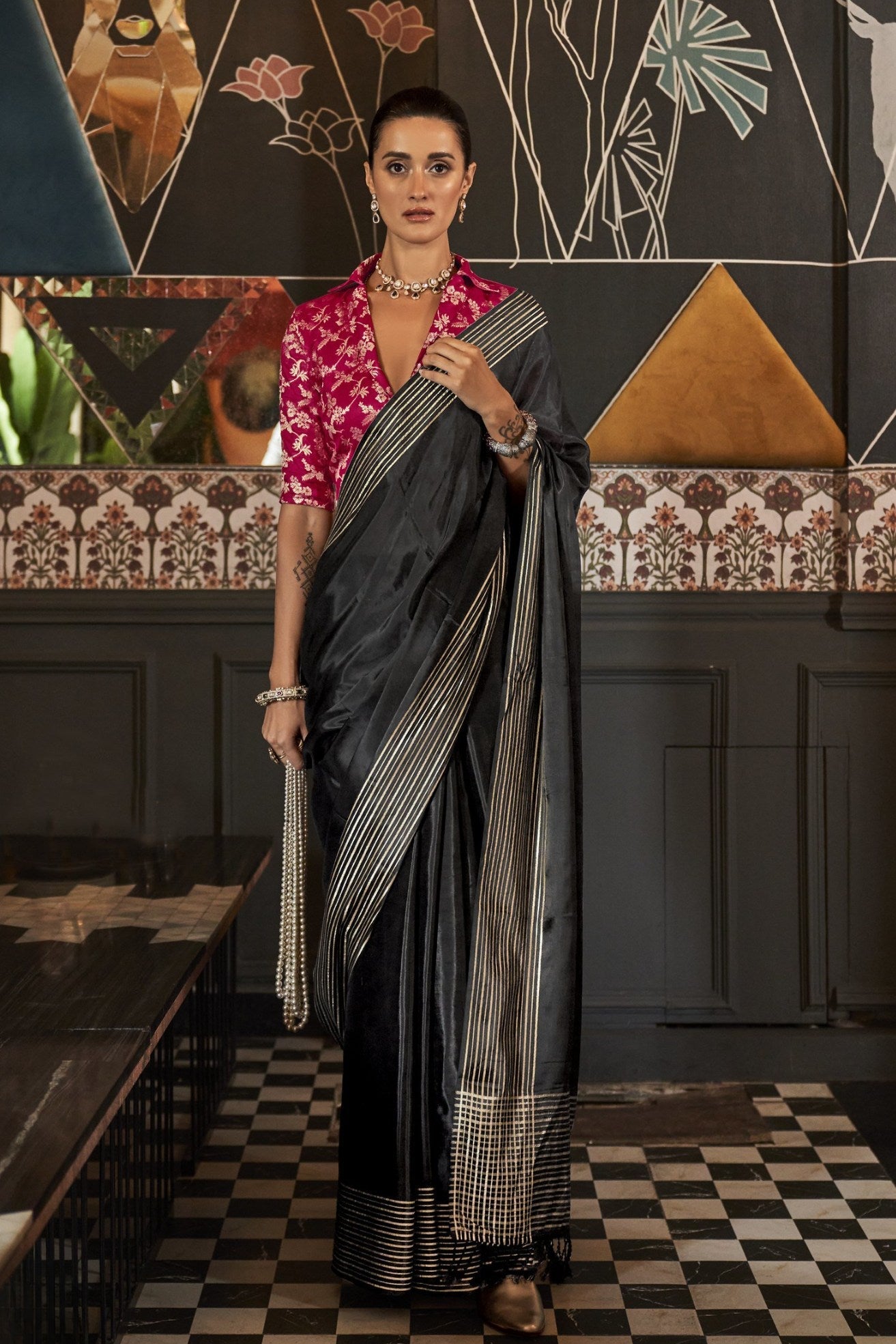 Eerie Black Viscose Satin Handloom Saree