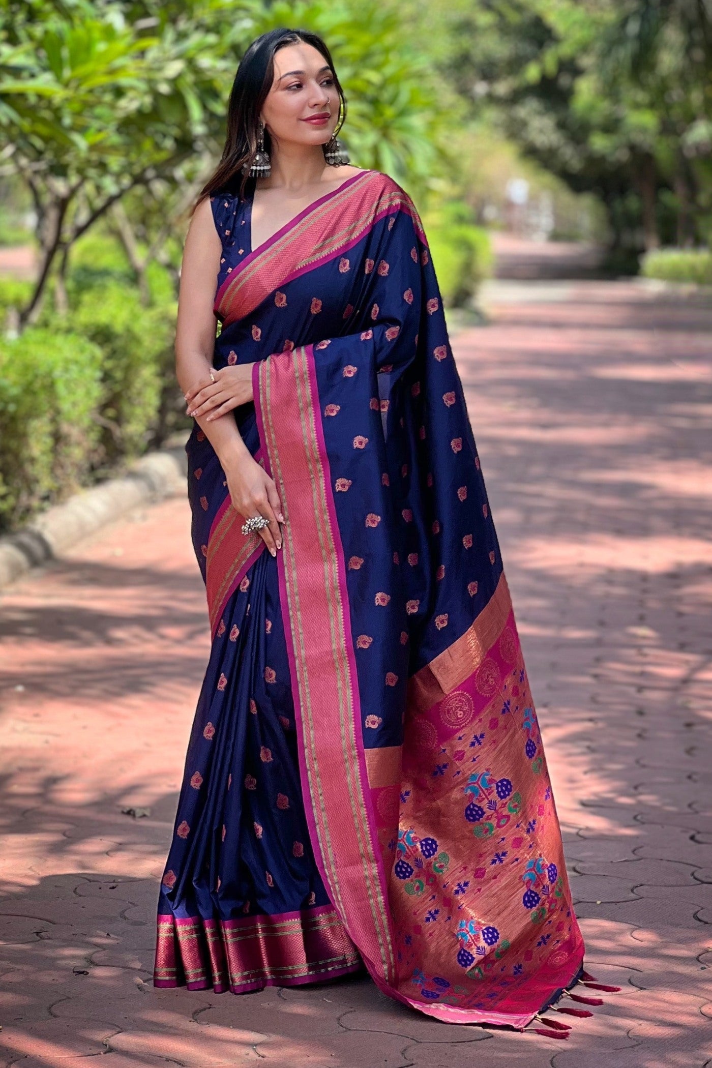 Navy Blue Woven Paithani Saree