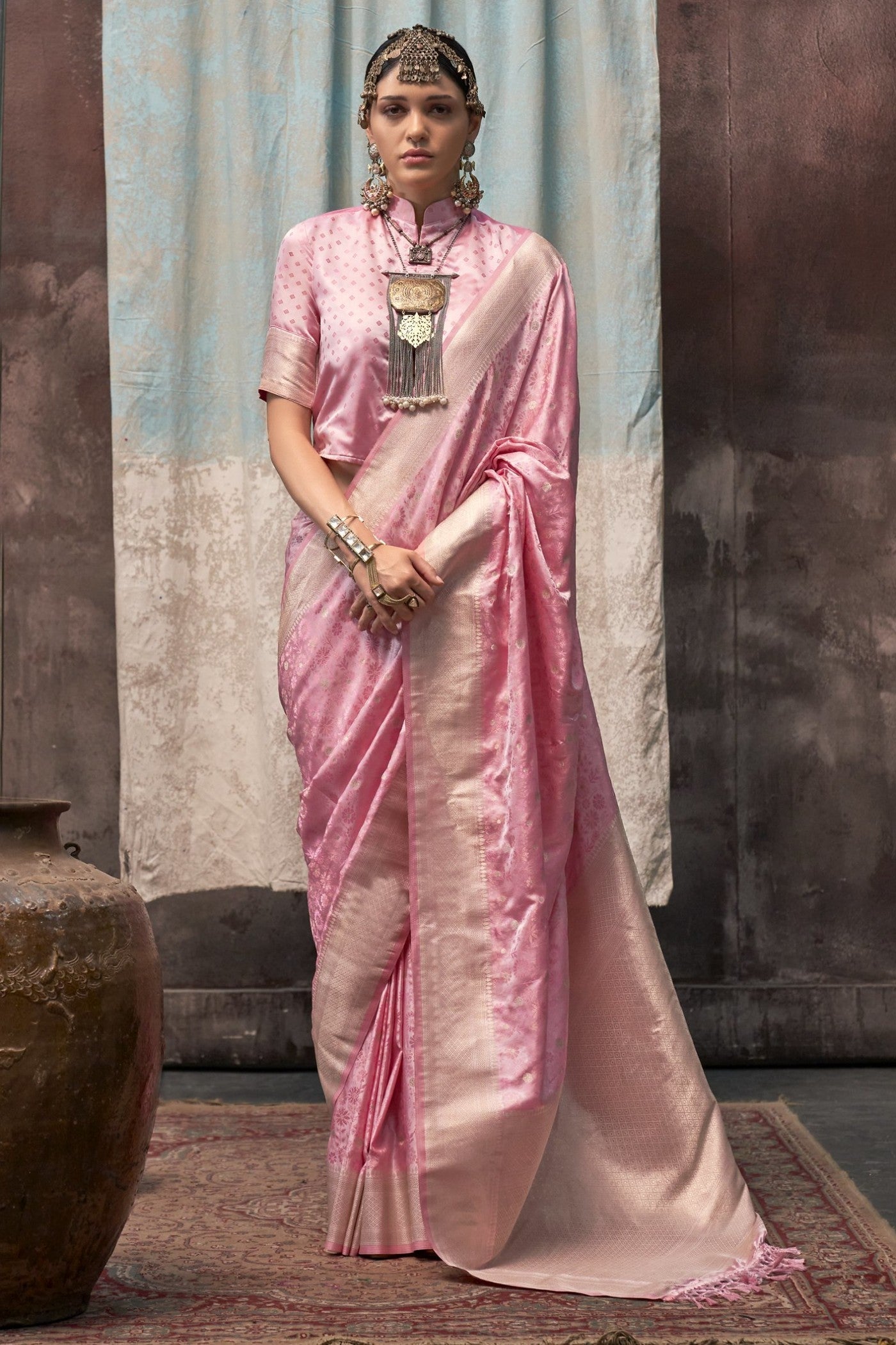 Cupid Pink Banarasi Handloom Saree