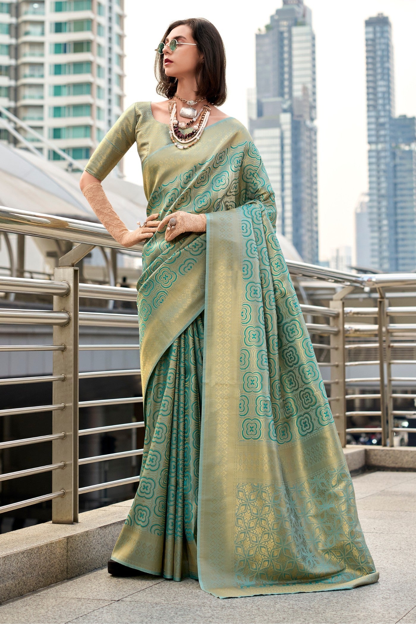 Finlandia Green Handloom Kanjivaram Saree