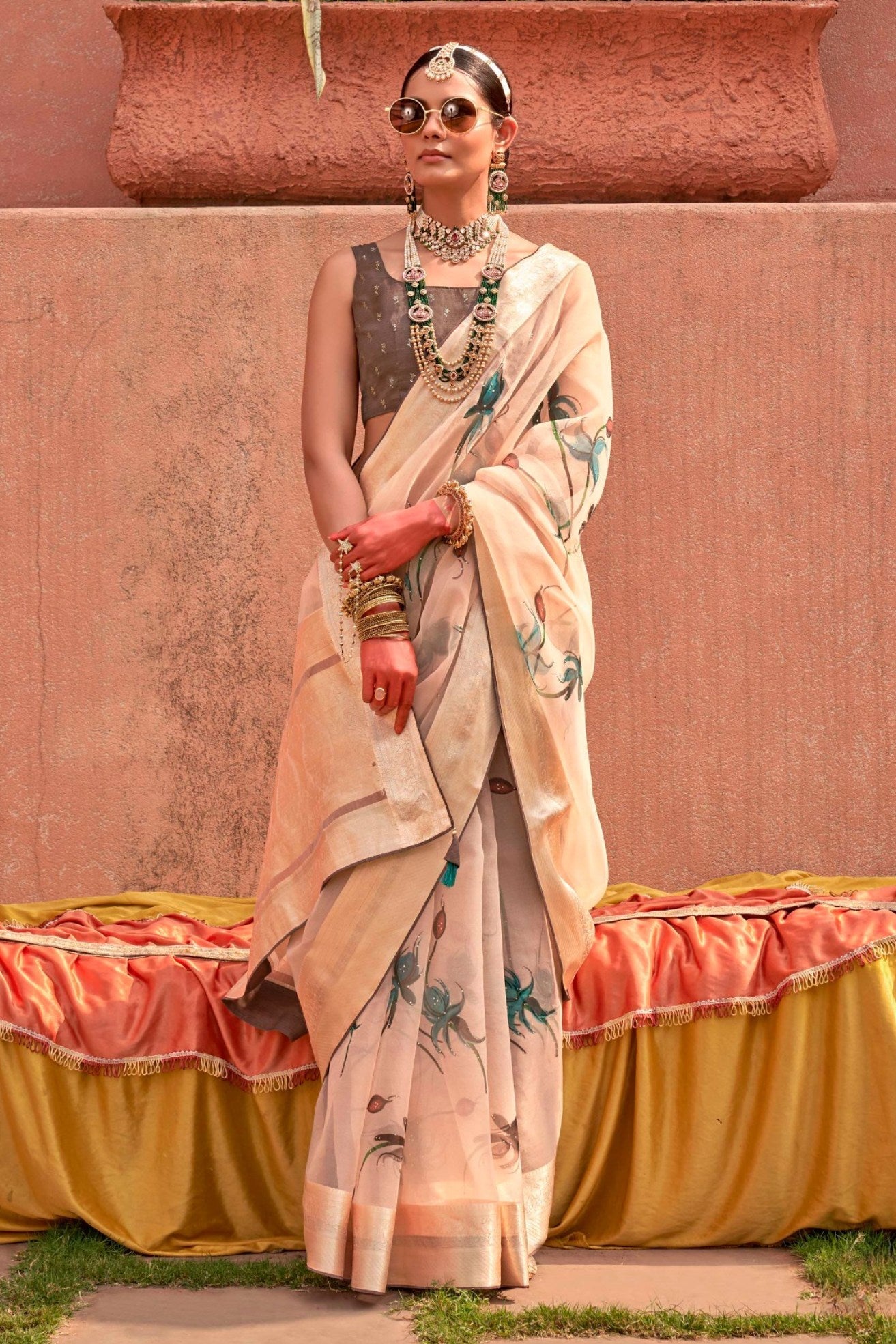 Vanila Cream Zari Woven Organza Saree