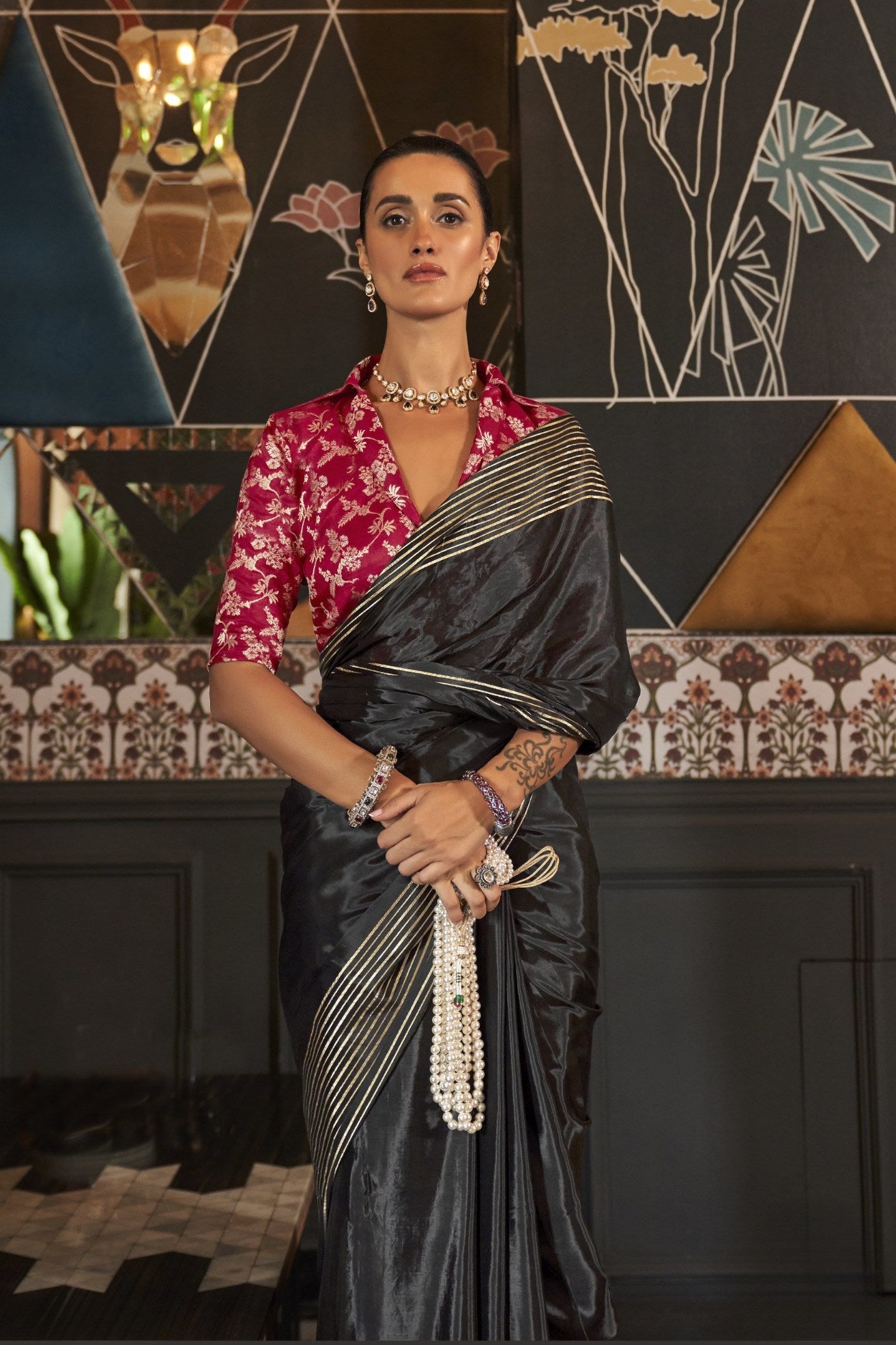 Eerie Black Viscose Satin Handloom Saree