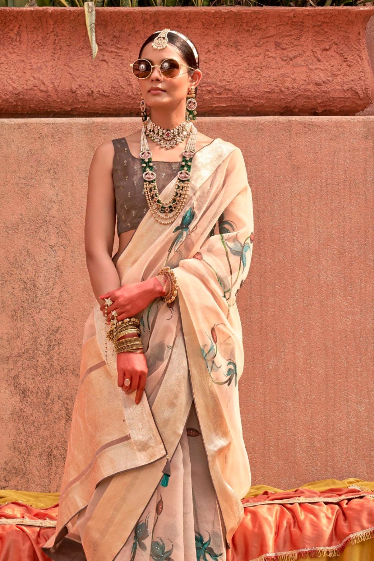 Vanila Cream Zari Woven Organza Saree