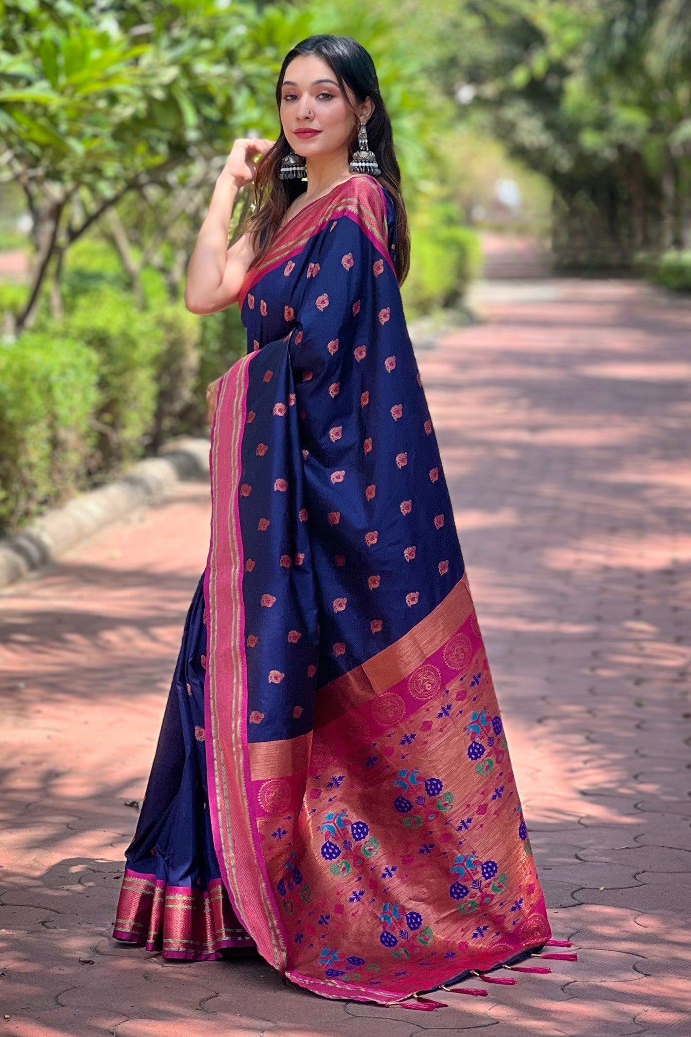 Navy Blue Woven Paithani Saree