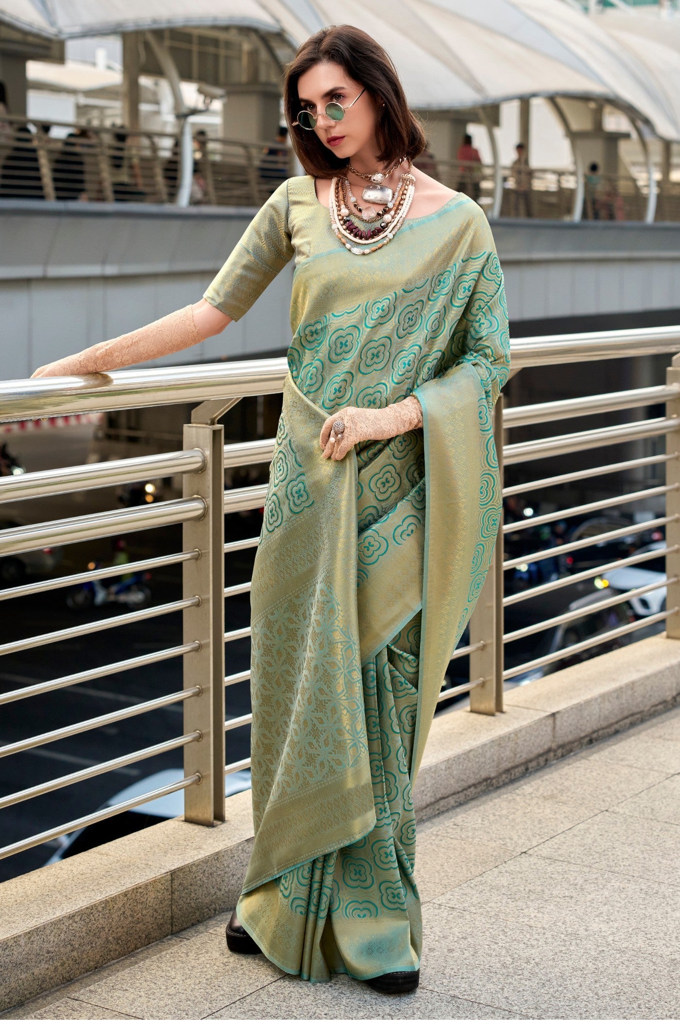 Finlandia Green Handloom Kanjivaram Saree