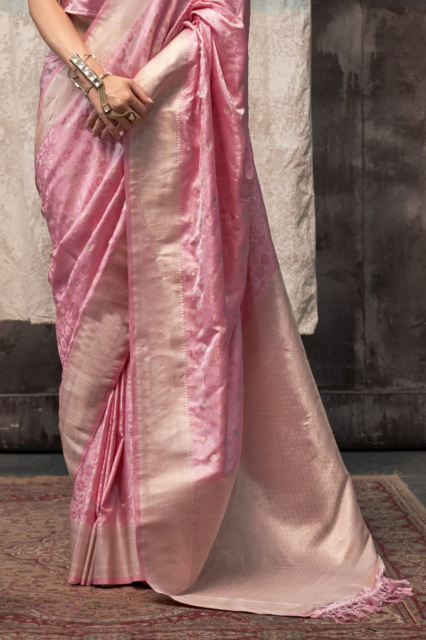 Cupid Pink Banarasi Handloom Saree