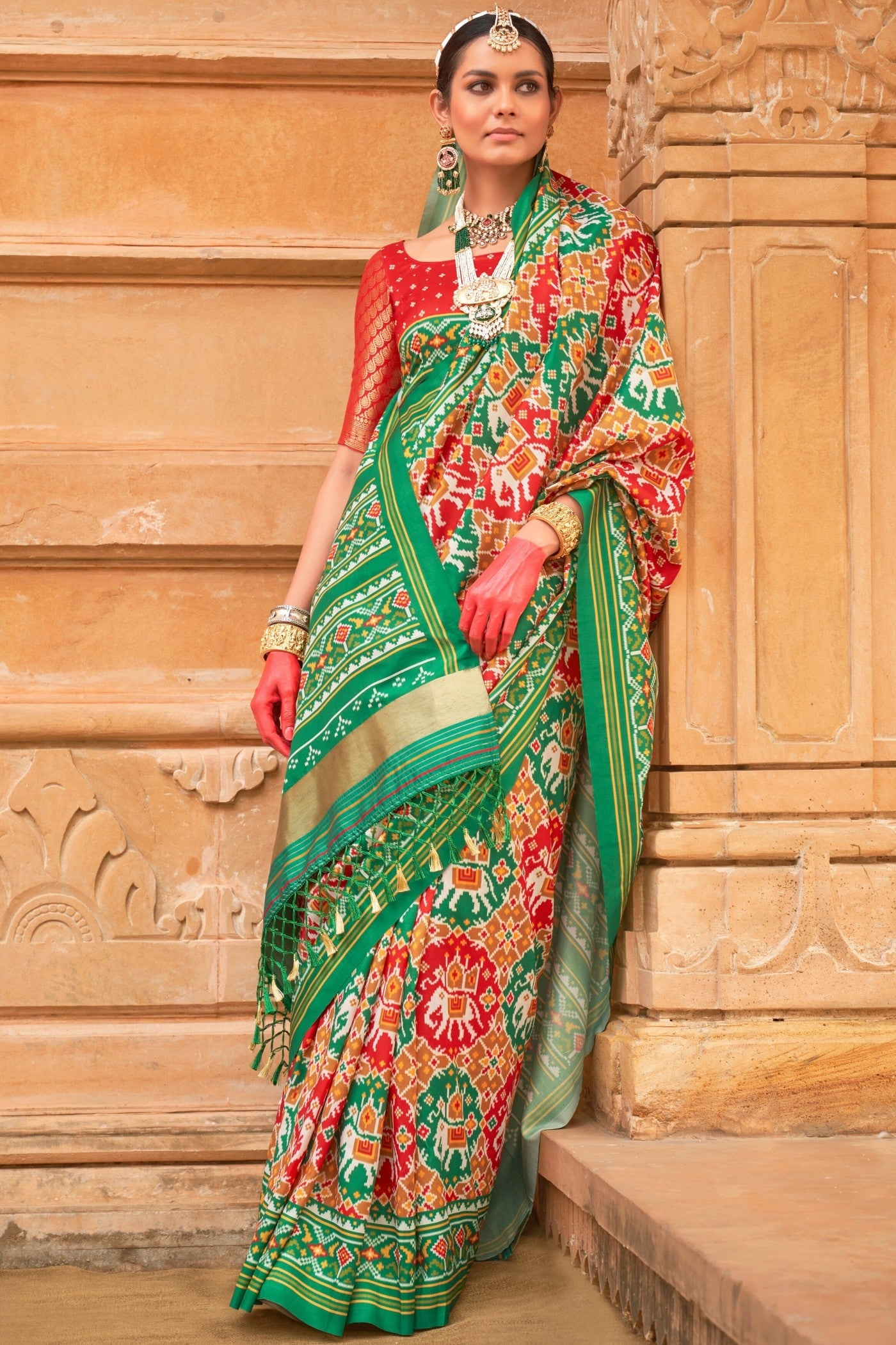 Hippie Green Printed Patola Saree