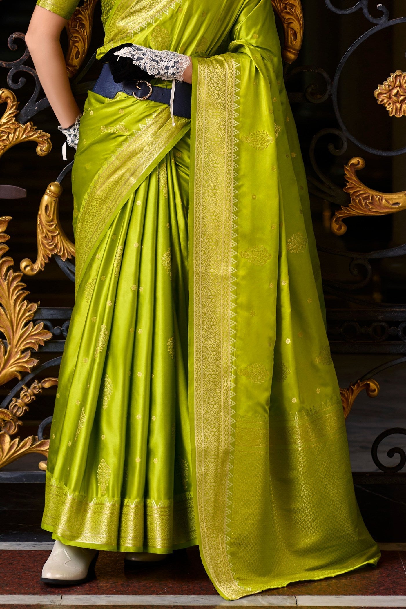 Sahara Green Handloom Satin Silk Saree