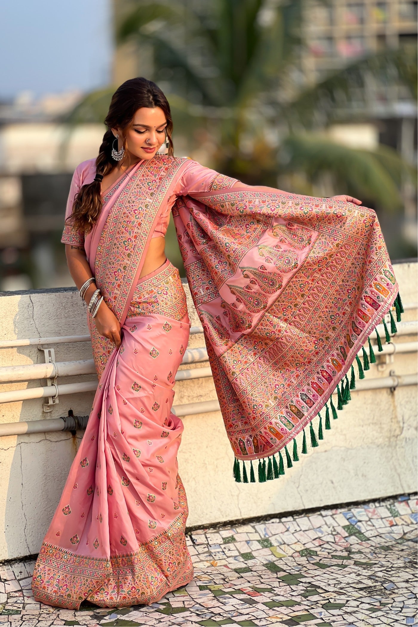 Peony Pink Woven Kashmiri Jamewar Saree