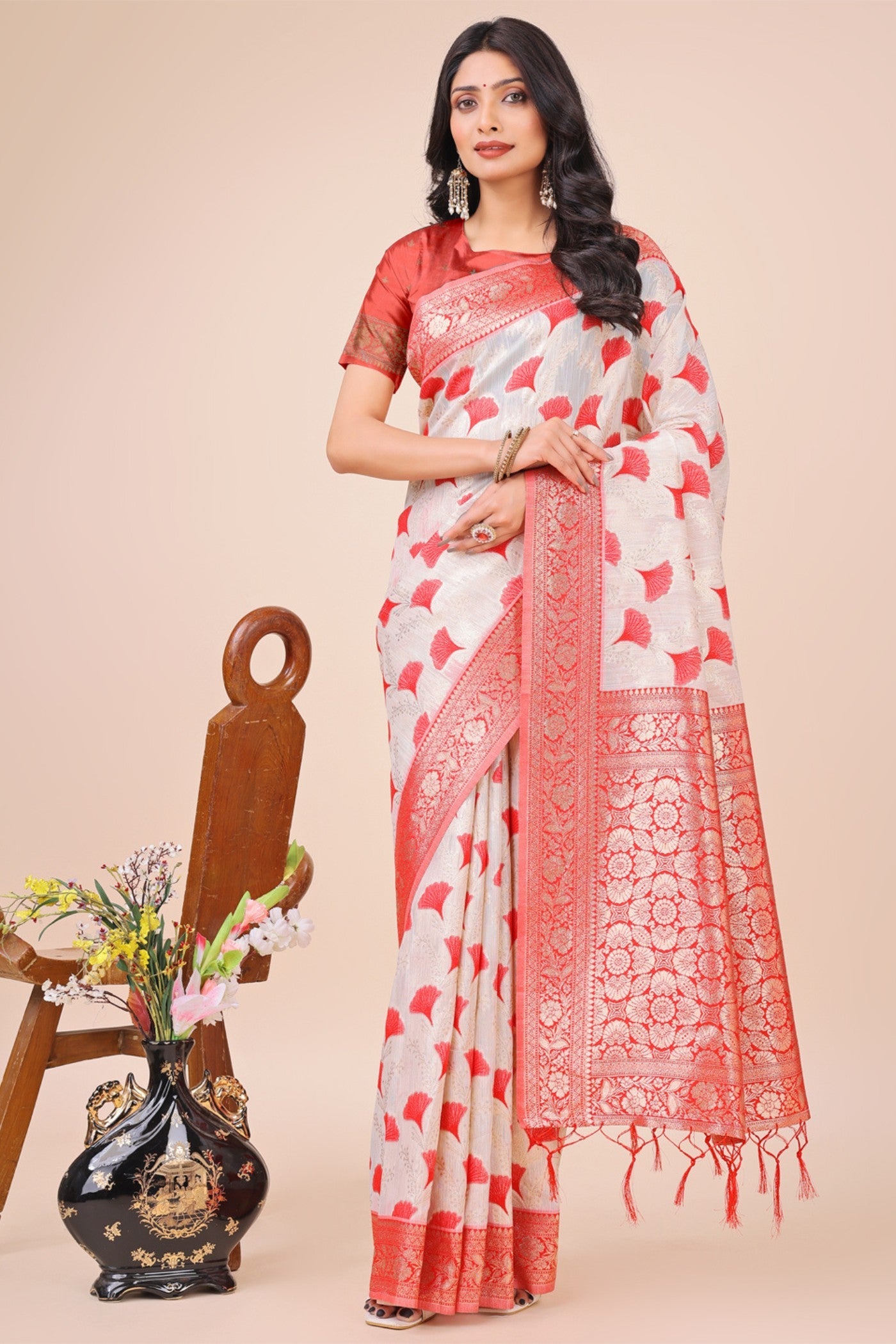 Lace White and Red Linen Cotton Saree