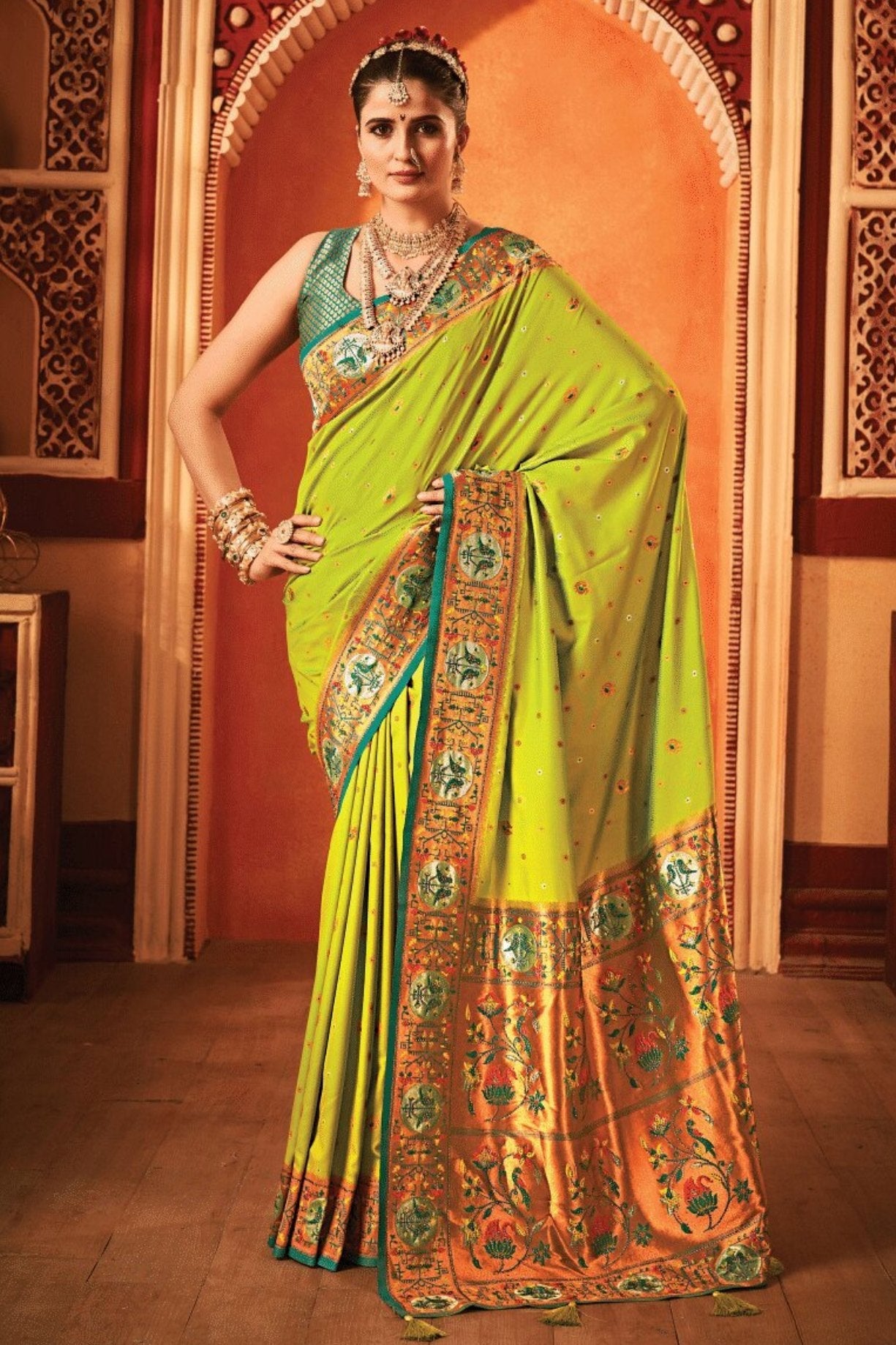 Key Lime Pie Green Woven Paithani Saree