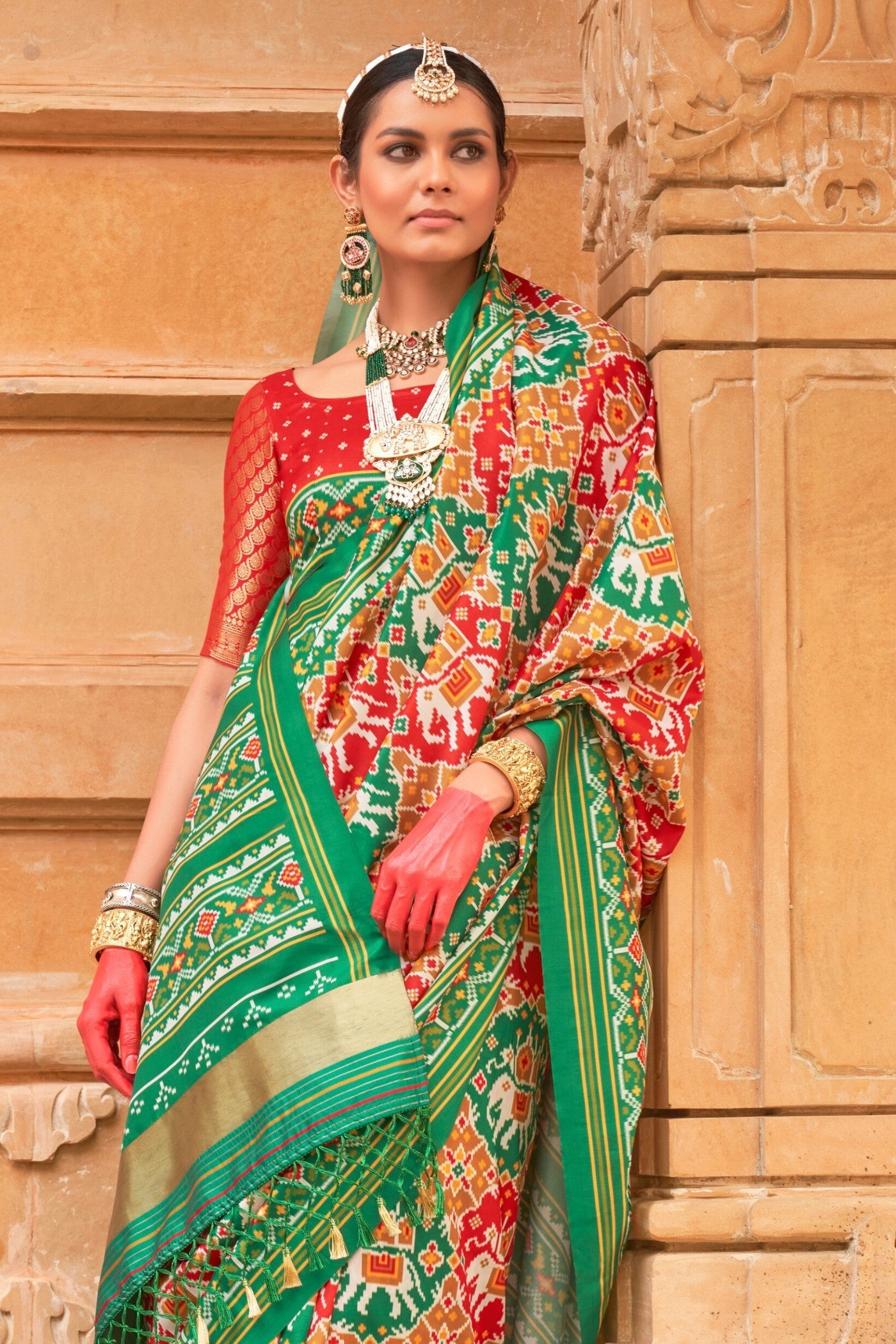 Hippie Green Printed Patola Saree