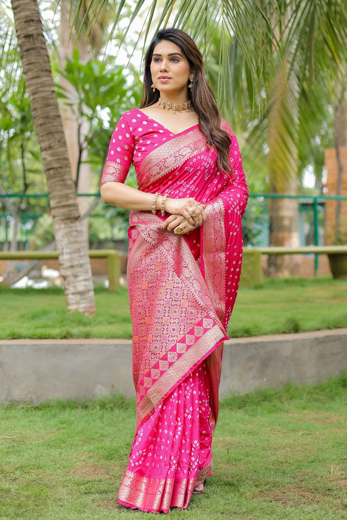 Cabaret Pink Woven Bandhani Dola Silk Saree