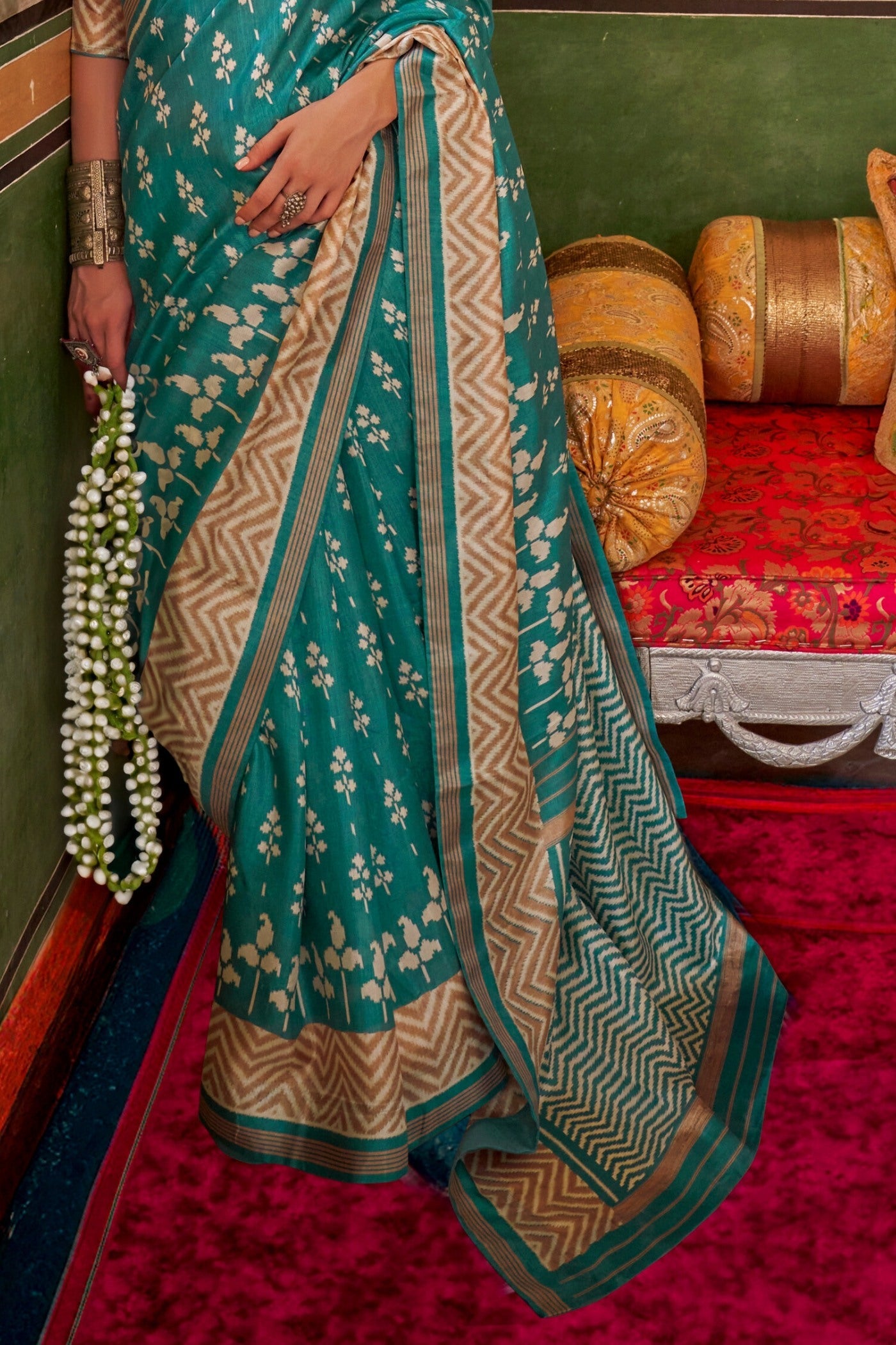 Wintergreen Dream Printed Patola Saree