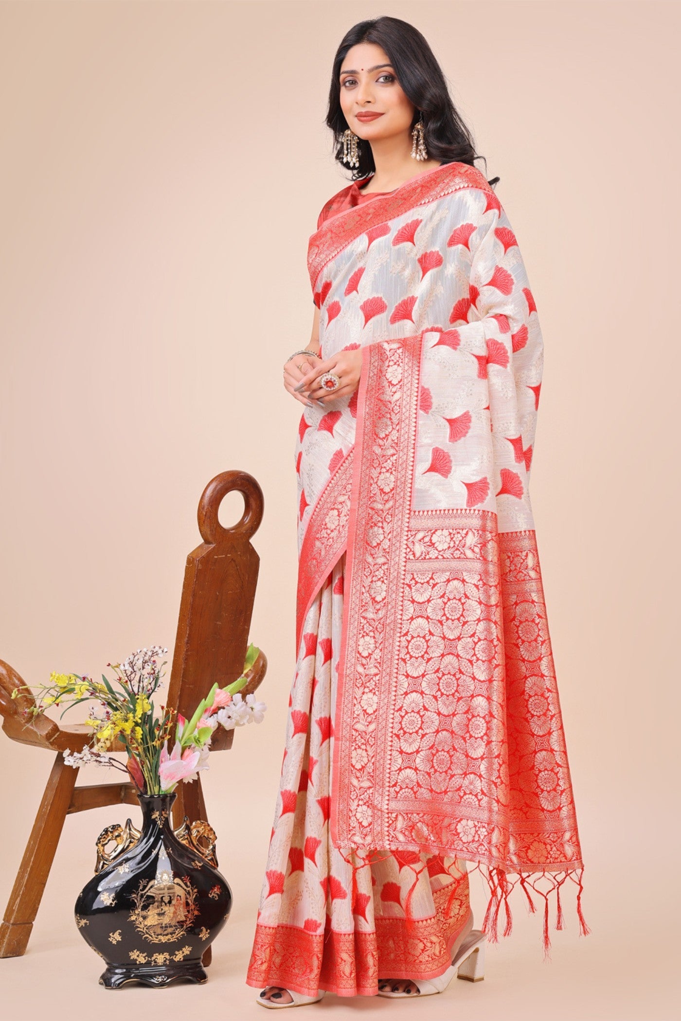 Lace White and Red Linen Cotton Saree