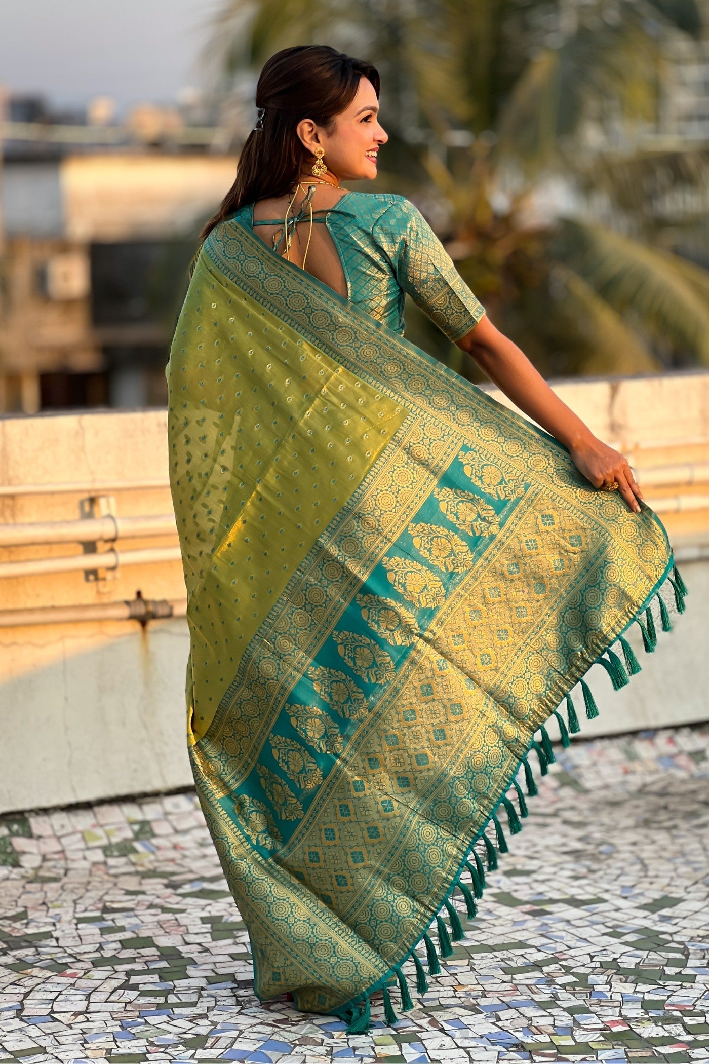 Himalaya Green Woven Banarasi Saree