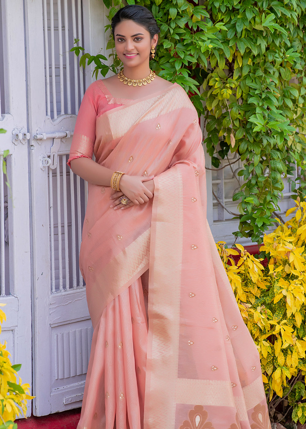 Petite Orchid Pink Woven Banarasi Linen Silk Saree