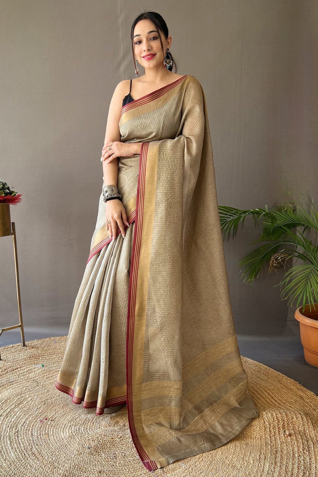 Arrowtown Brown Organza Woven Saree