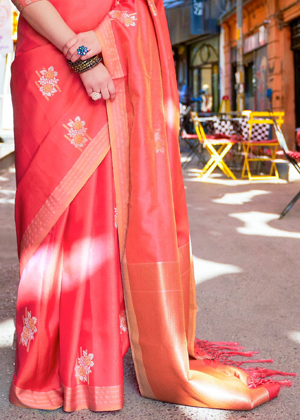 Froly Pink Zari Woven South Silk Saree