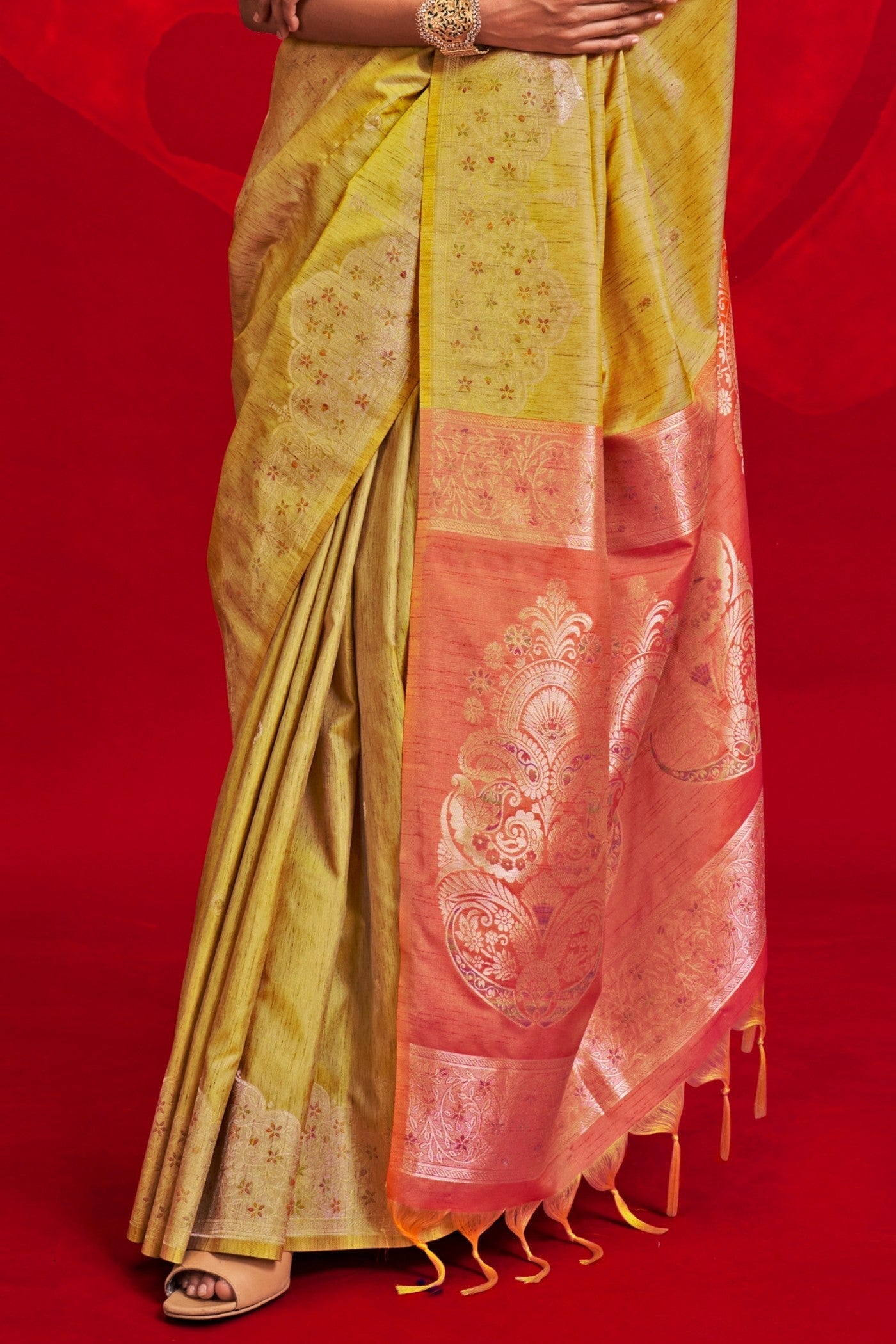 Luxor Gold Yellow Tussar Handloom Silk Saree