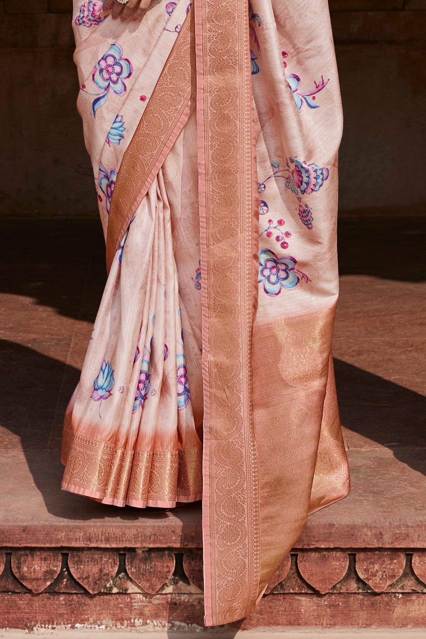 Lace Cream Banarasi Handloom Saree