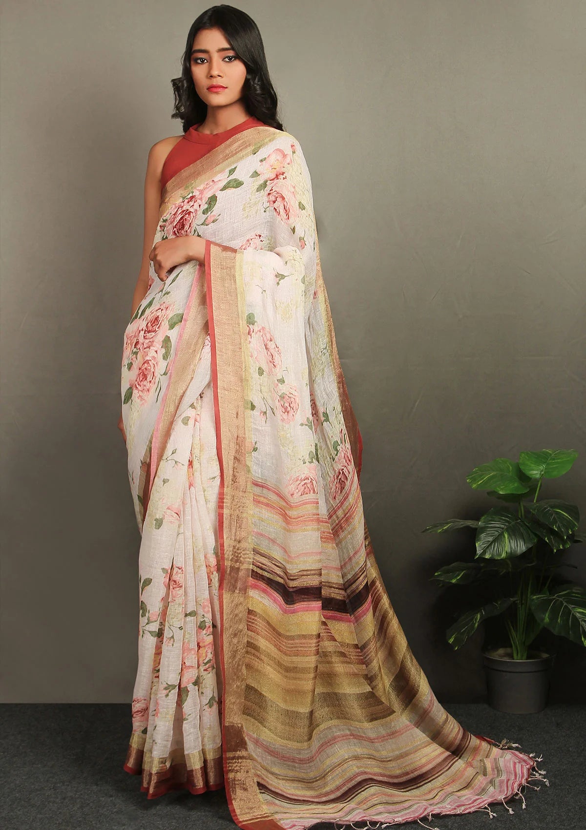 Creamy Rose Color Linen Saree With Silver Jari Pattu